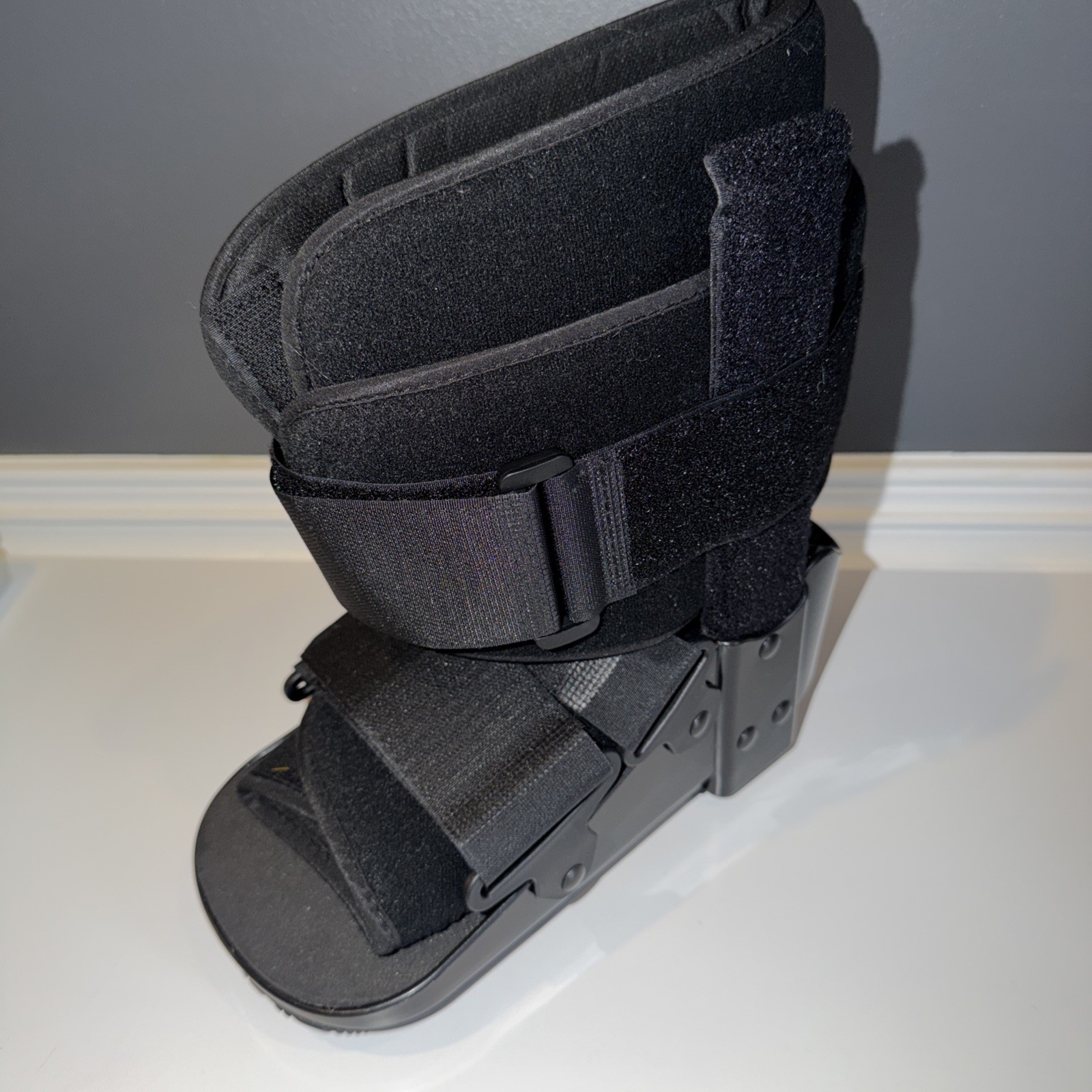 Ankle Fracture Boot Walk Cast Medical Non Air Walking Black Small Adjustable