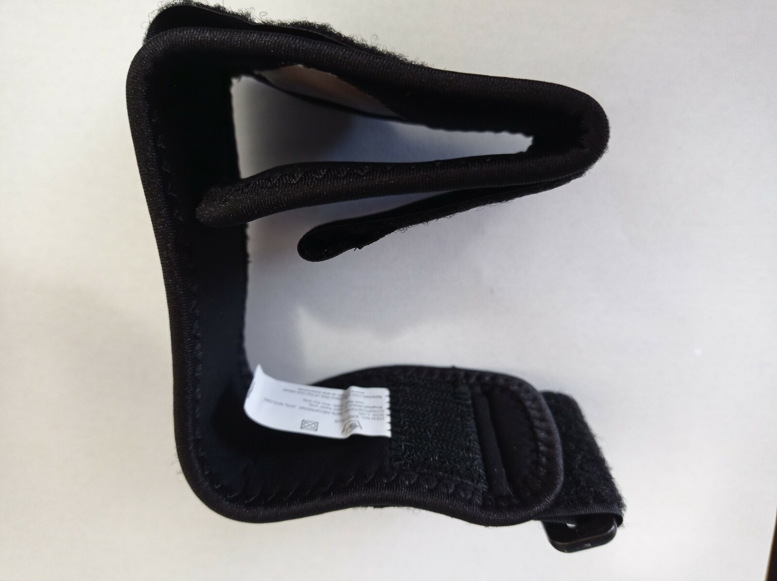 Tennis Elbow Support Brace Compression Arm Sleeve Joint Strap Black 11″ to 13″