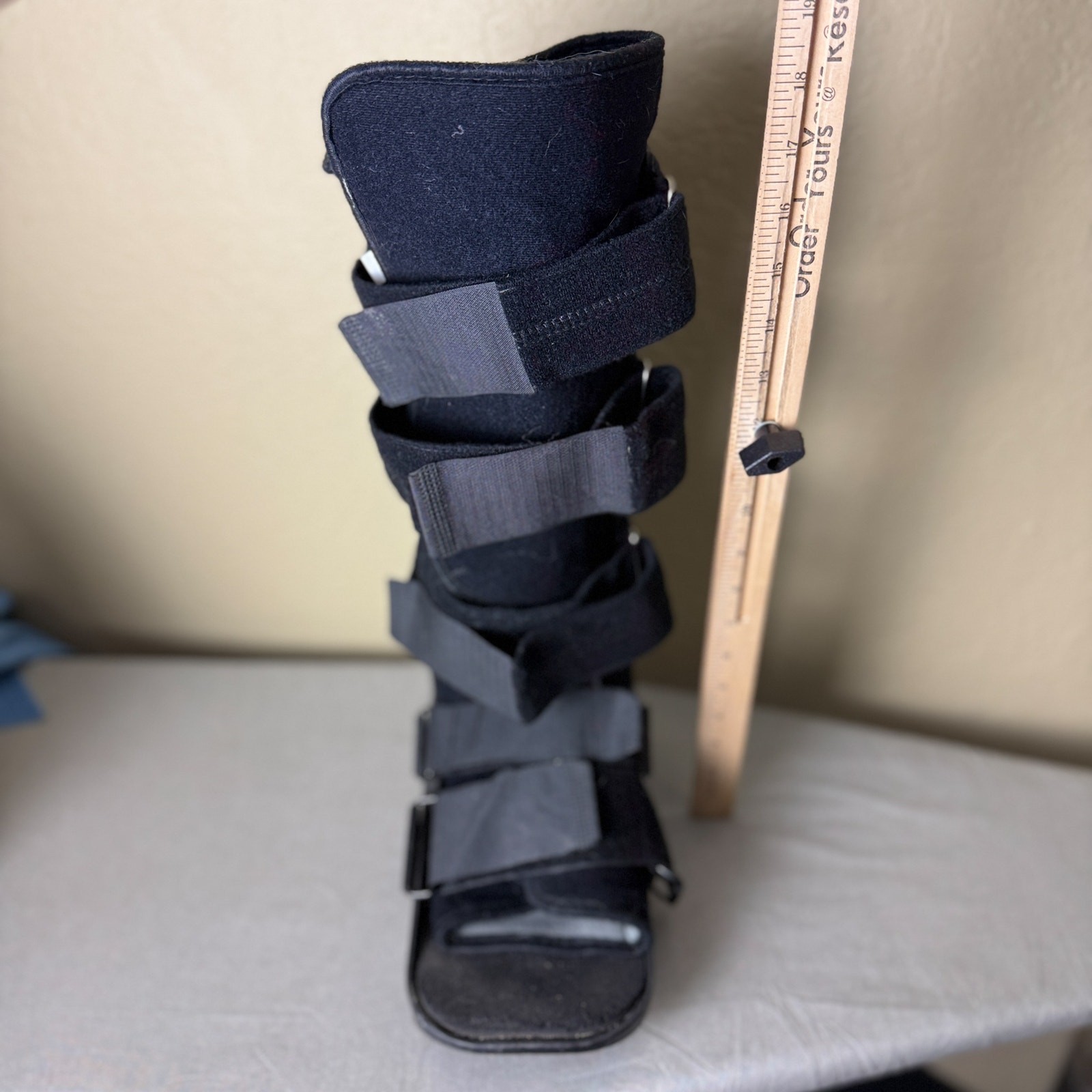 DJO MaxTrax Tall Walking Boot Medium Black Orthopedic Ankle Foot Brace