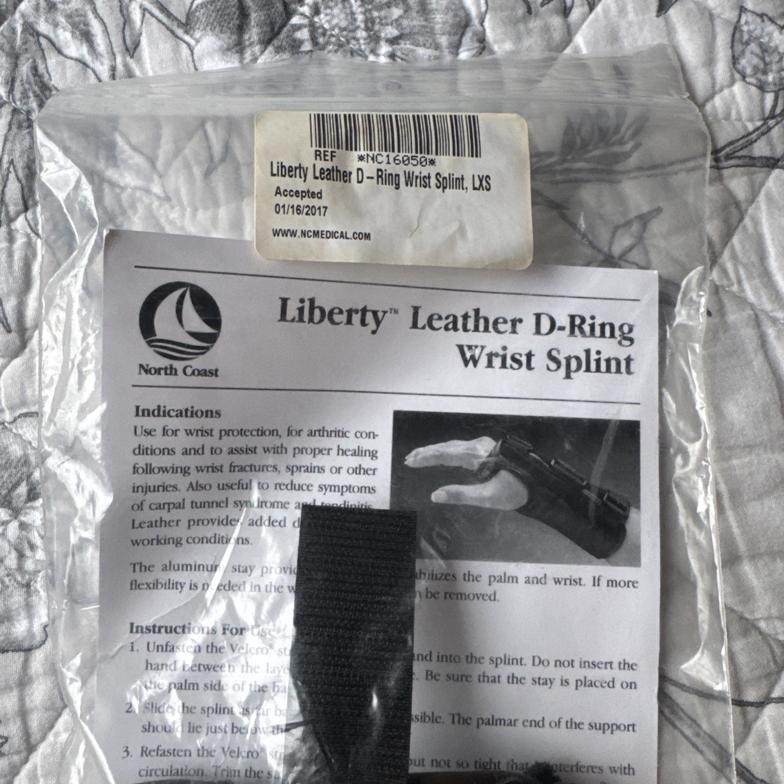 Wrist Splint Liberty D-Ring Left X-Small Up To 5.75 Leather Black NC16050
