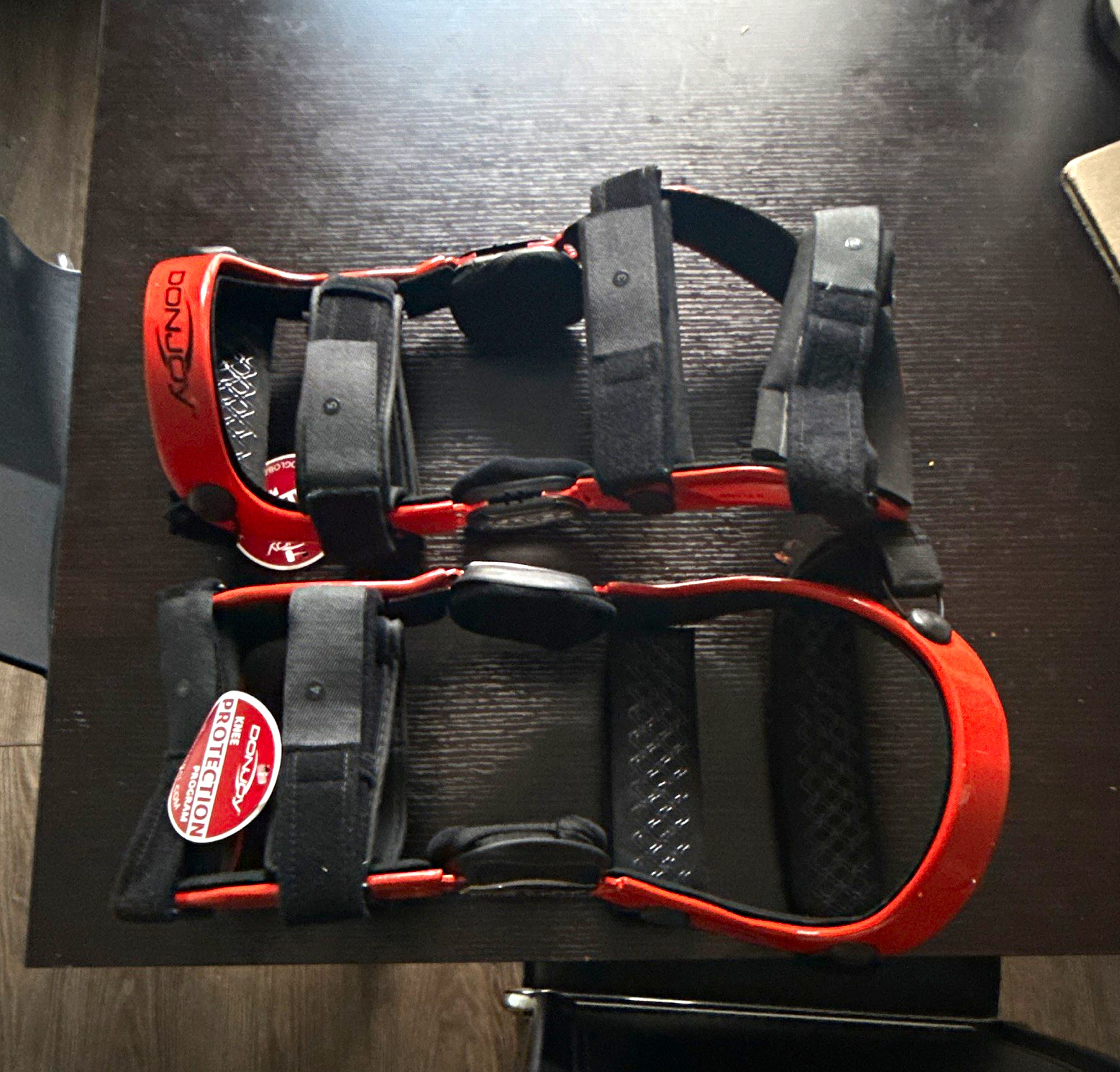 DonJoy A22 Adjustable Hinged Knee Brace Stabilization Support Red/Black One Size