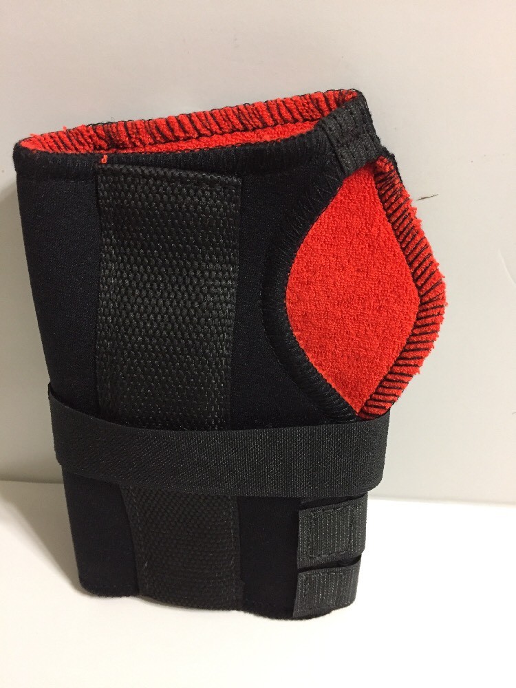 Swede-O Thermoskin Carpal Tunnel Brace With Dorsal Stay Black Medium Right Hand