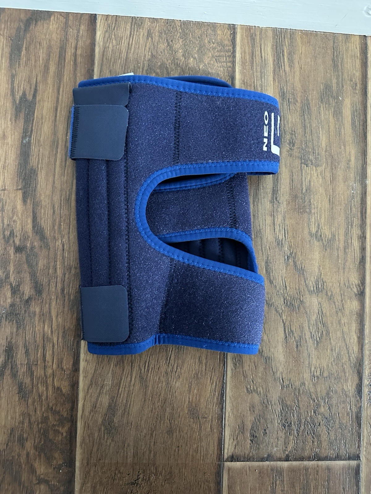 Neo G Knee Brace