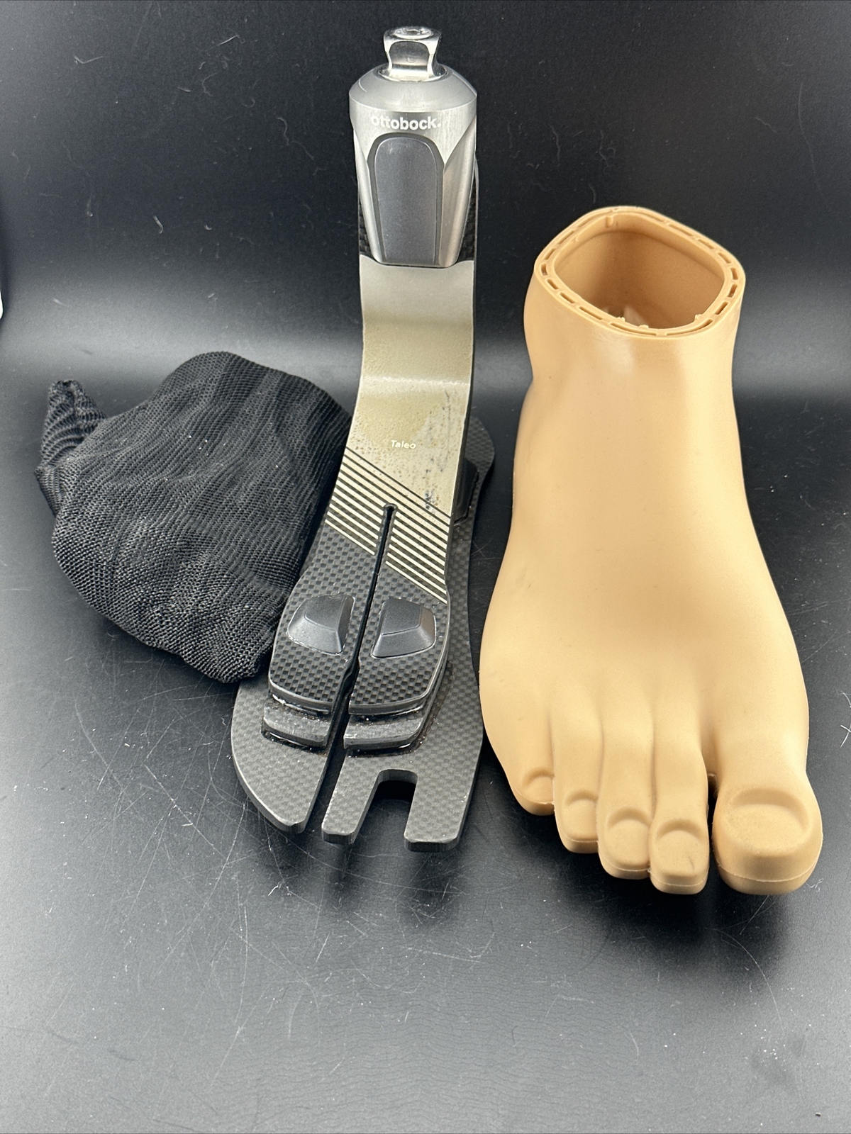 ottobock otto bock taleo Right prosthetic foot. size 28. category 4.