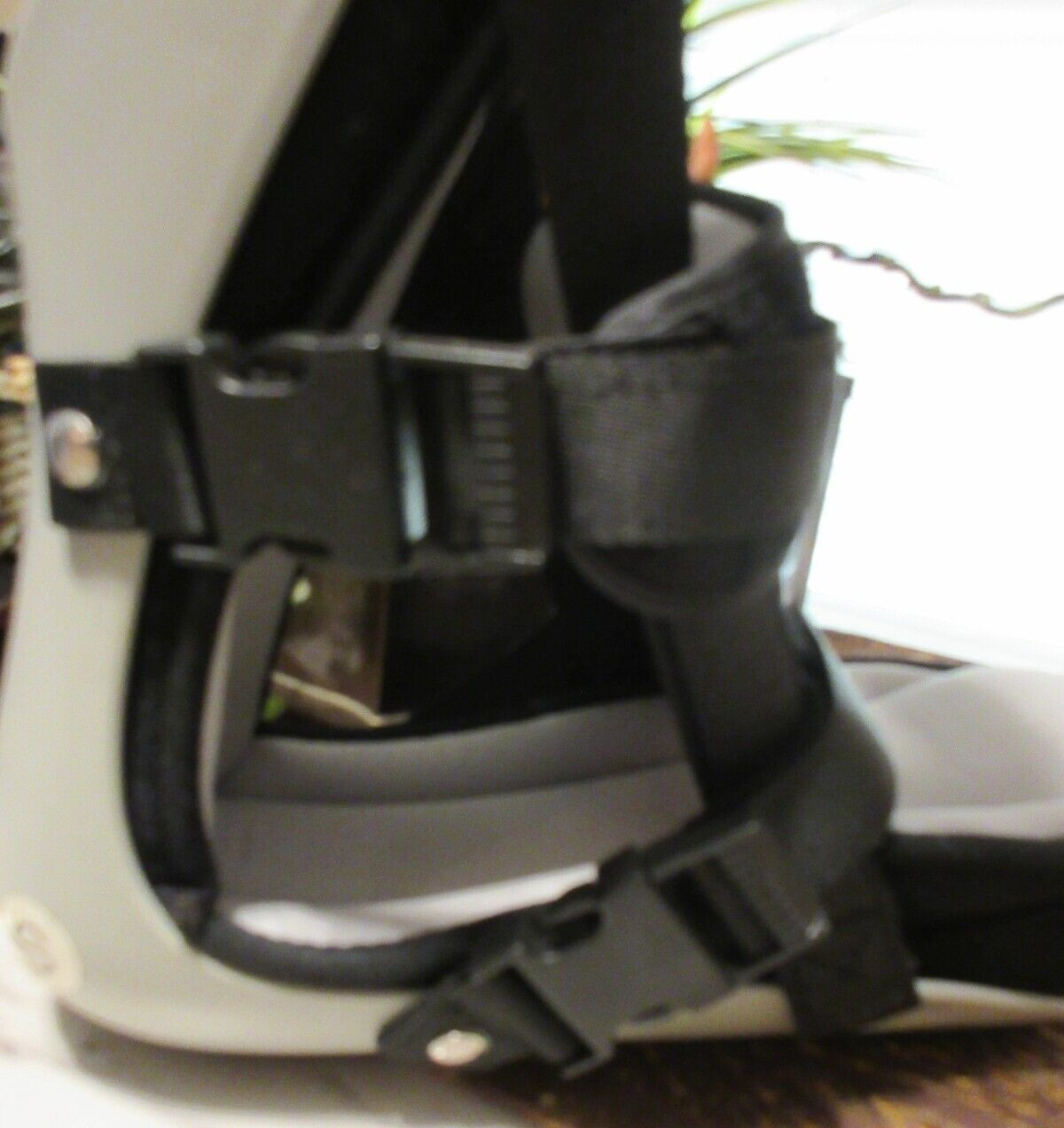 Planter Fasciitis Adjustable Leg Support Brace, Right or Left Foot Size Small