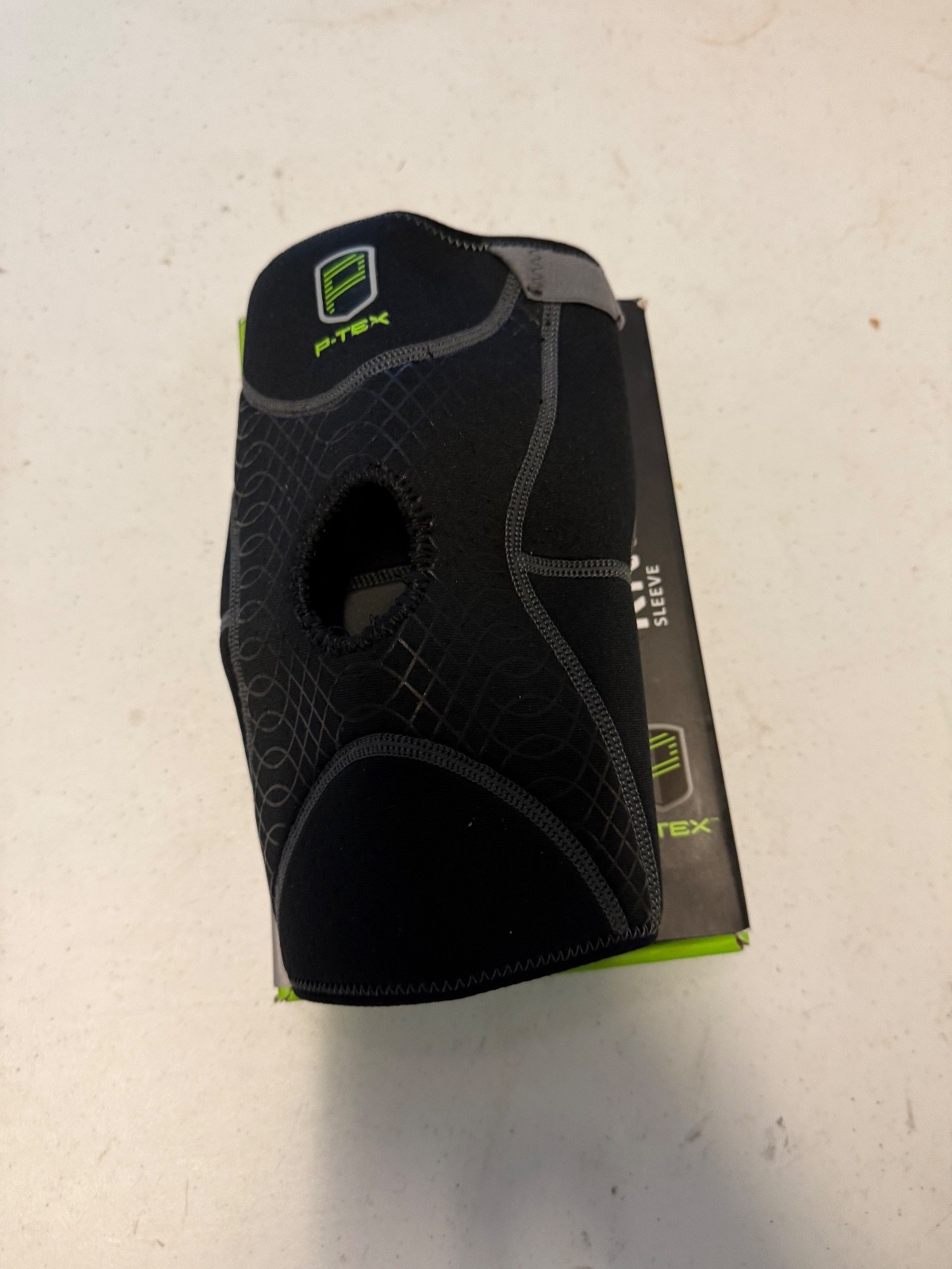 P-TEX Pro Knee Sleeve Open Patella P-TEXK200 Black Multiple Sizes Brand New