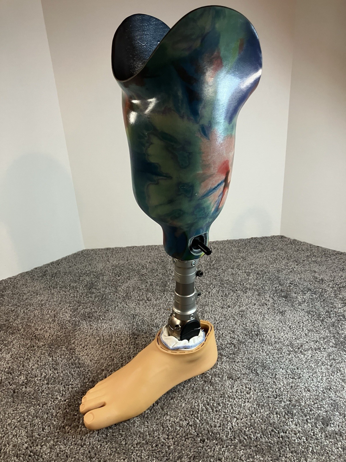 Ottobock Right Leg And Foot Carbon Fiber 300lb Max Limit 4R69=AL