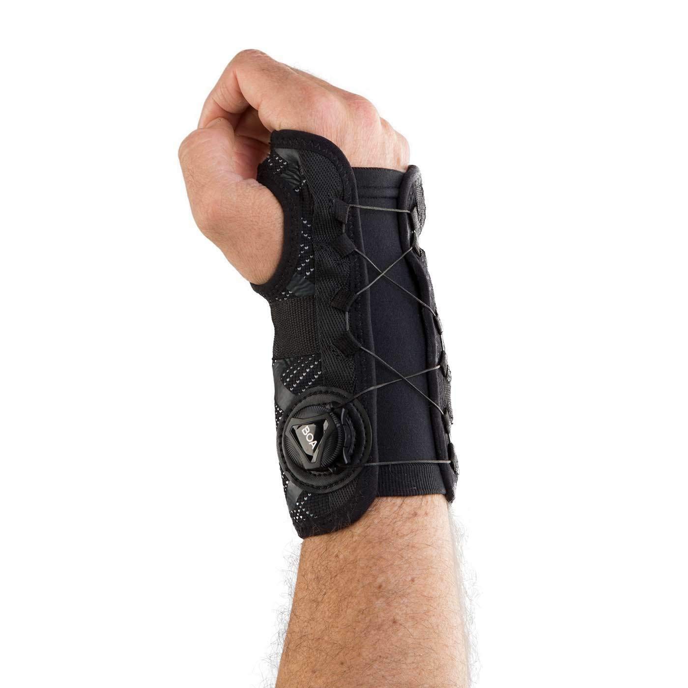 DonJoy Performance Bionic ReelAdjust Wrist Brace for Carpal Tunnel, Sprains, …