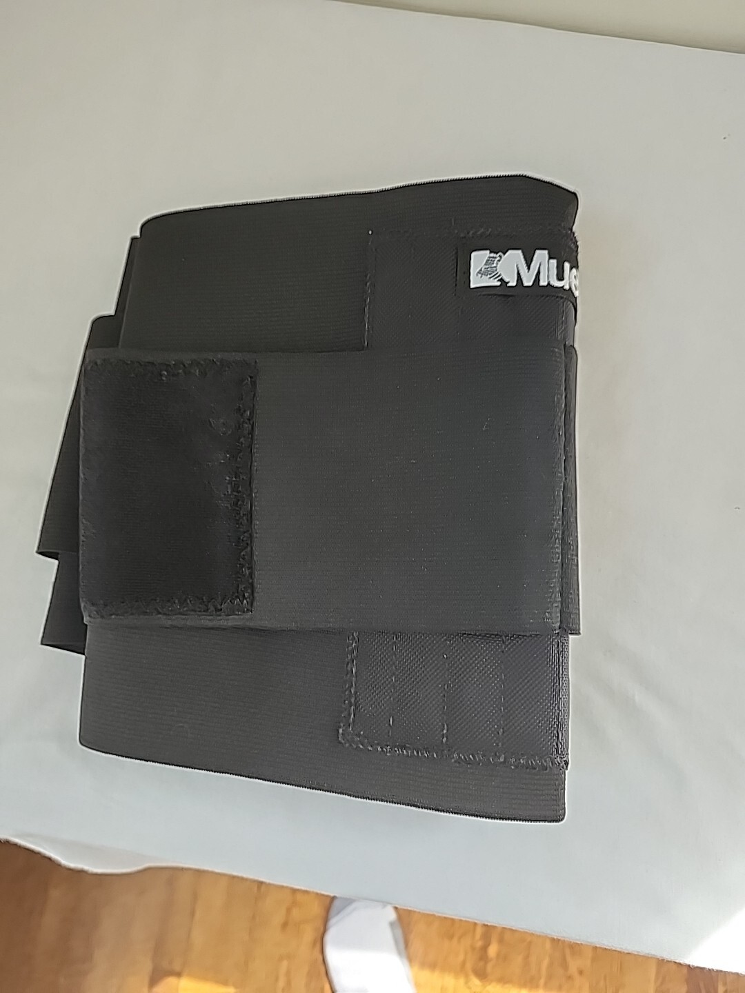 Mueller Lumbar Support Back Brace Pad Custom Fit 28″- 50″ Waist