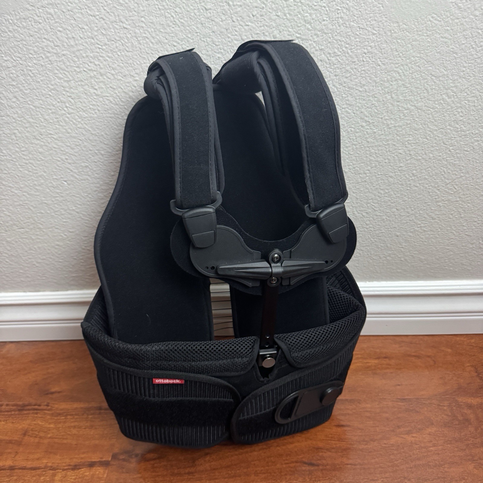 Ottobock TLS0 50R152=S Back Spine Brace Adjustment
