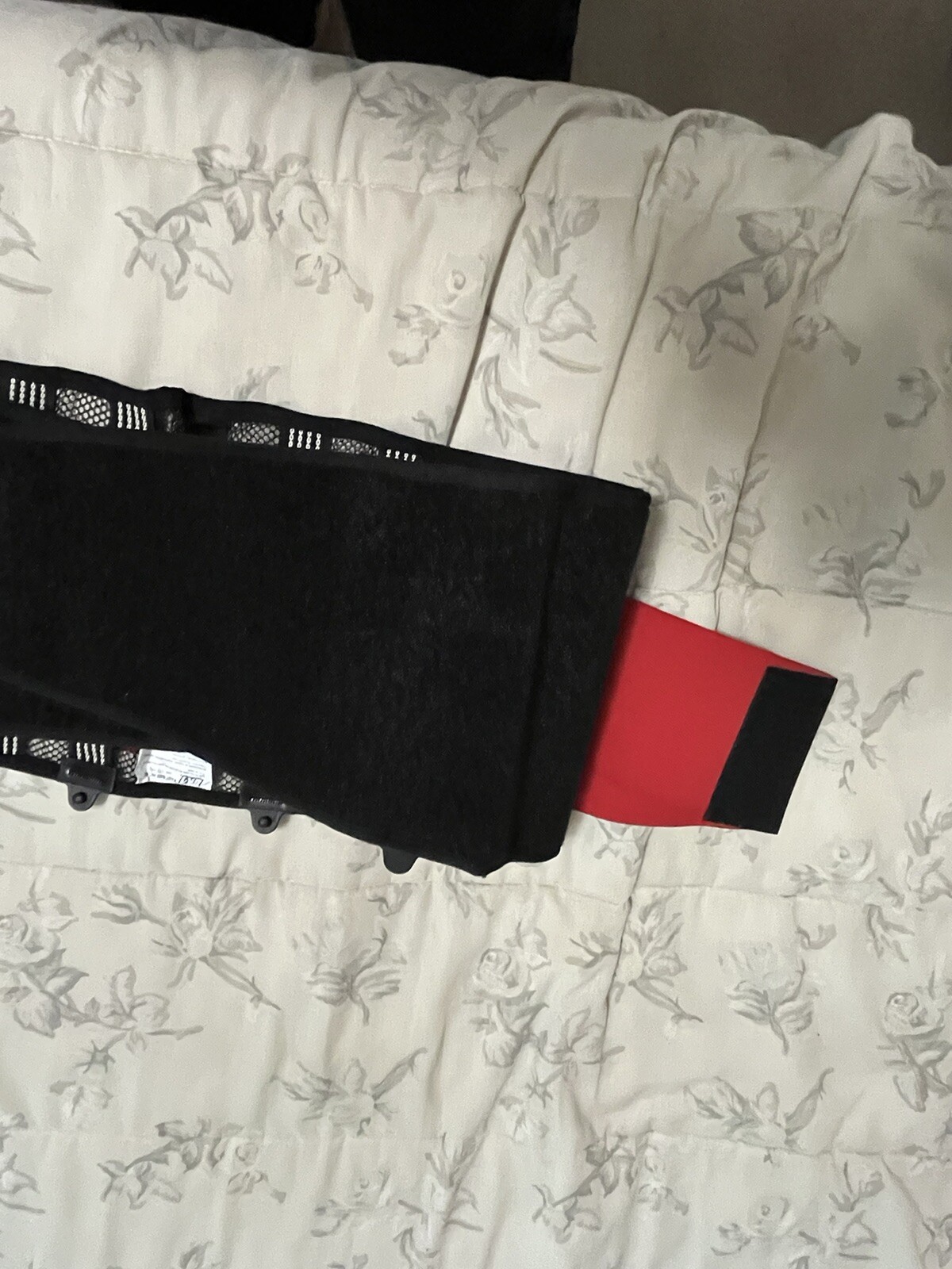 DK-1 Adjustable Back Brace Lumbar Support Black With Red. Waist From 26×48 Large