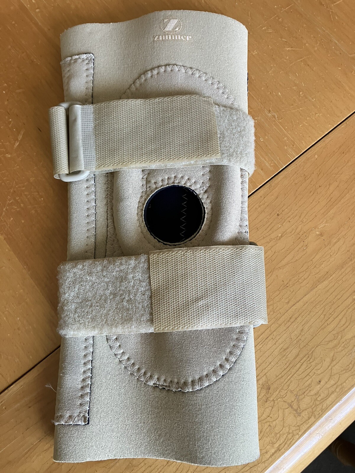 Brand New Zimmer Neoprene Beige Knee Brace Adult Small With Two Straps