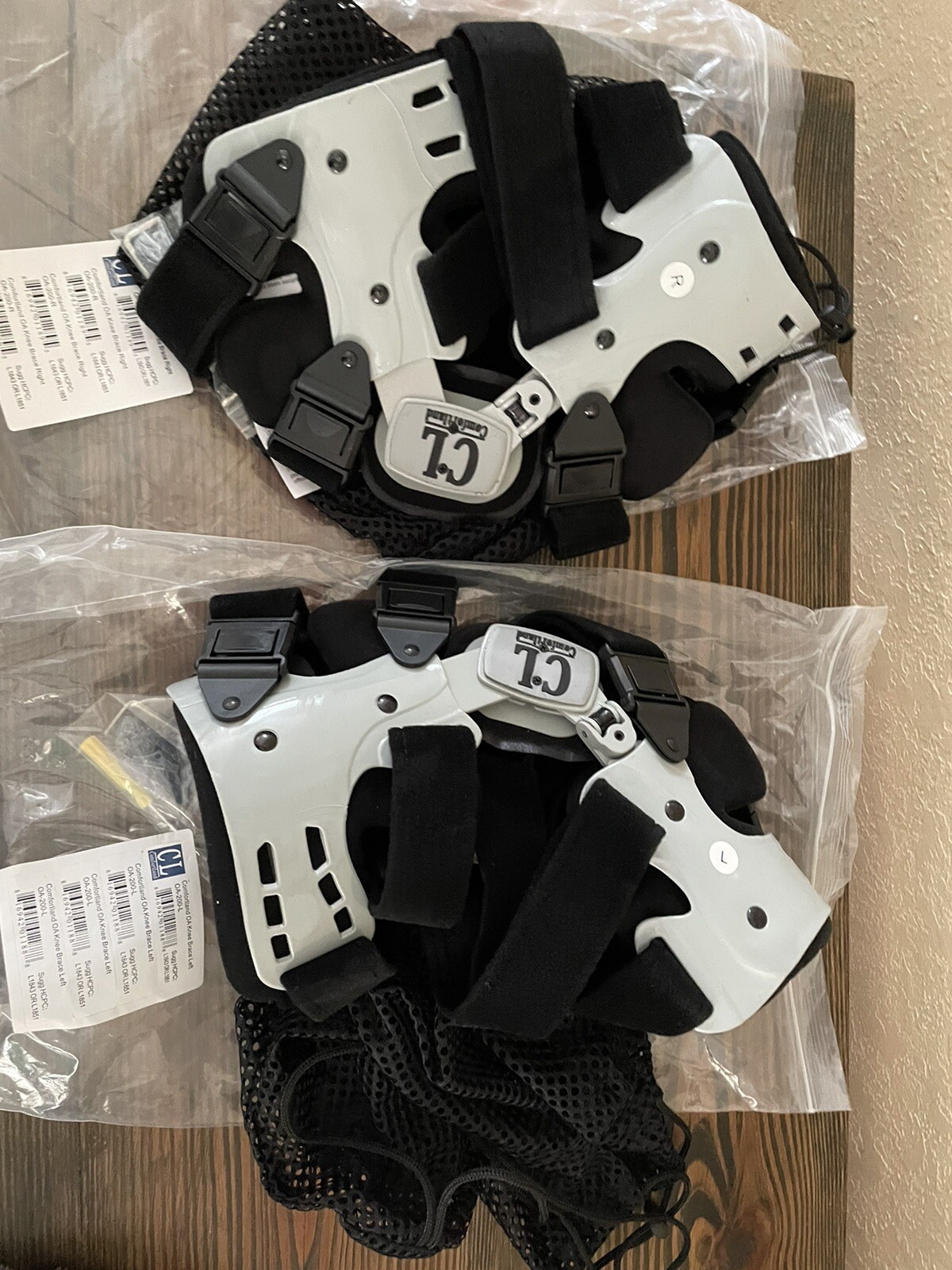 NEW Pair Comfortland Adjustable Knee Braces LEFT & RIGHT Pair OA-200
