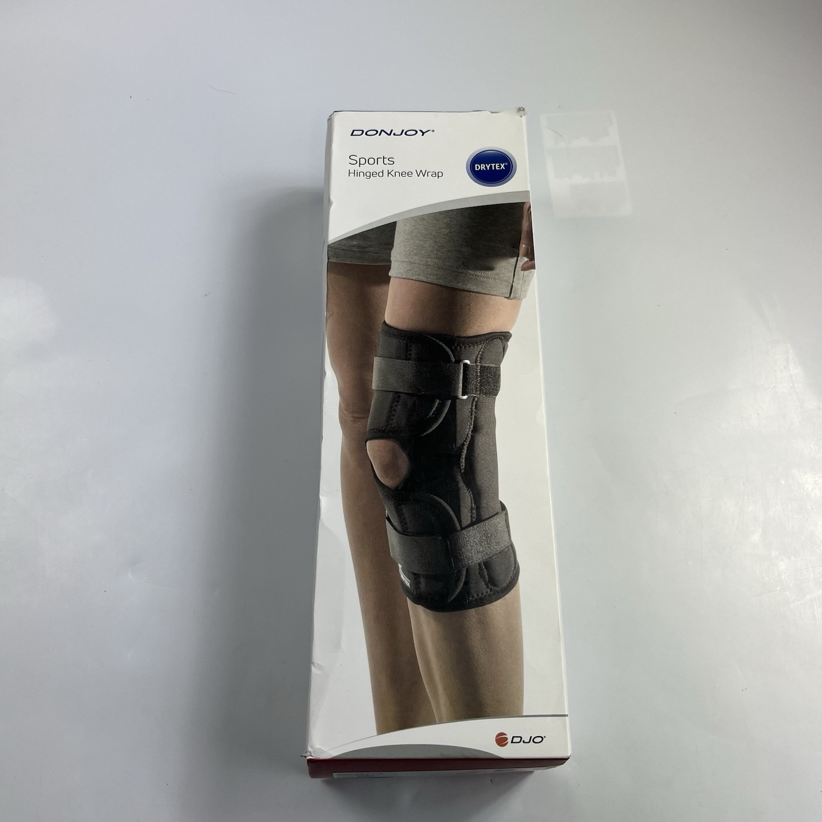 Donjoy Sports Hinged Knee Wrap Size S