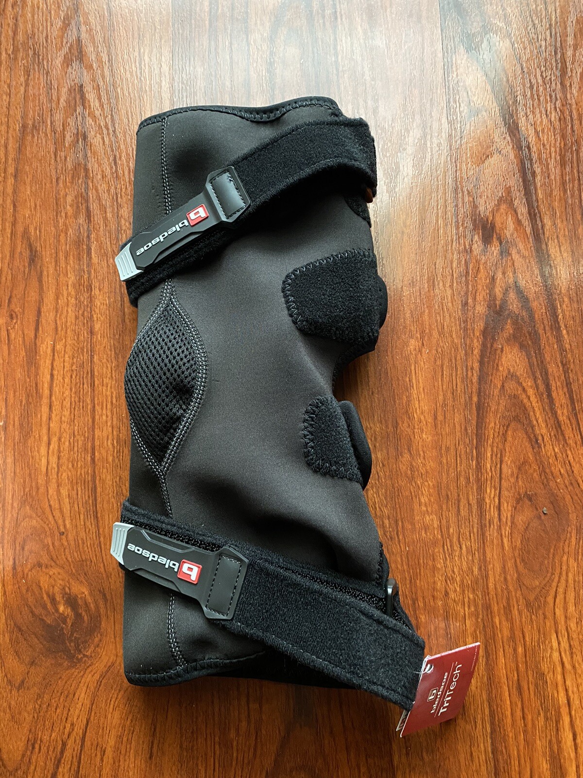 Bledsoe OA Impulse Knee Brace Right Tritech Medial OA Size Small New