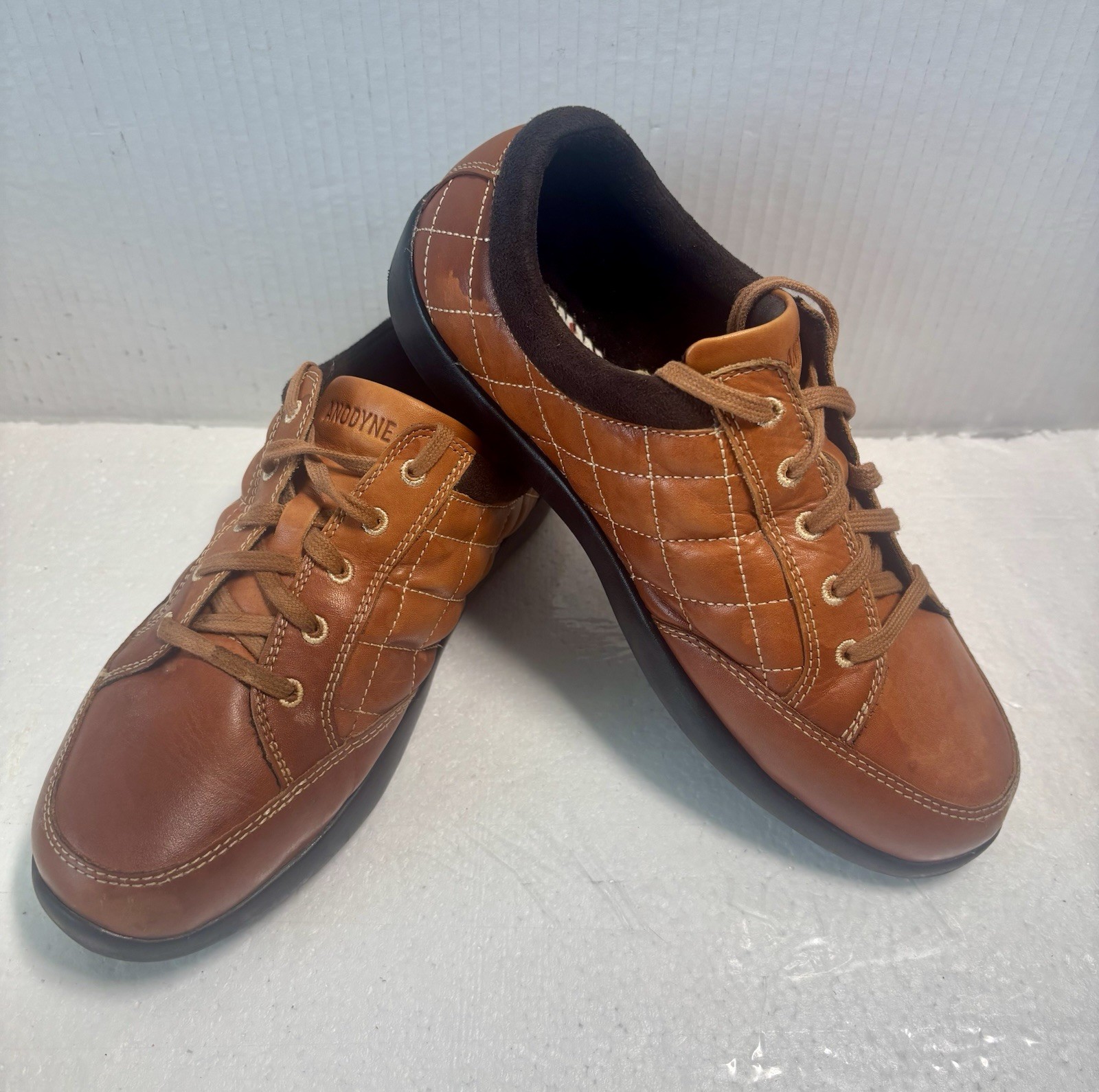 Anodyne Brown Leather Quilted Lace Up Sneakers Casual Round Toe Solid US 8W