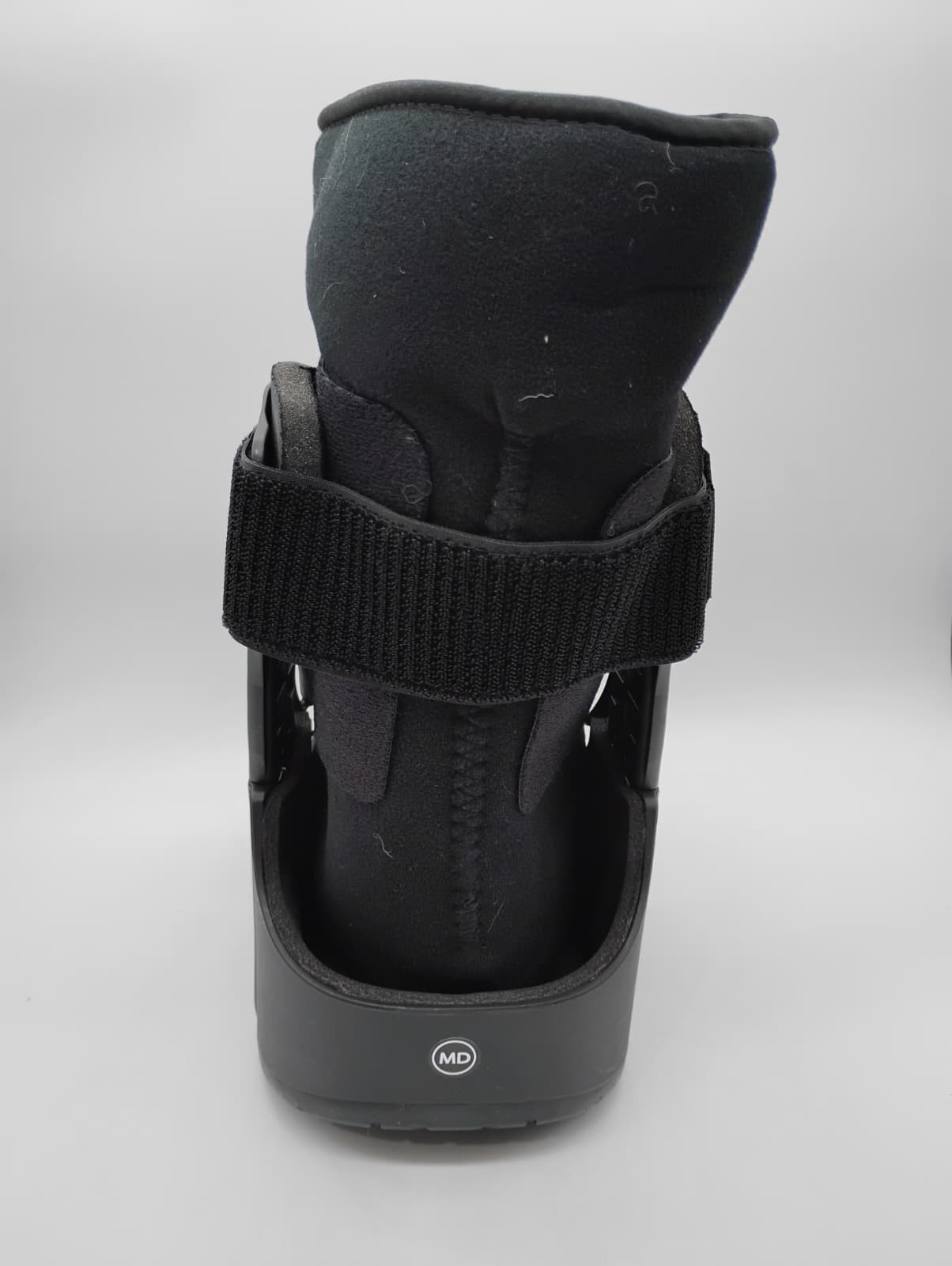 United Ortho Short Air Cam Walker Fracture Boot, Medium, Black – USA14115