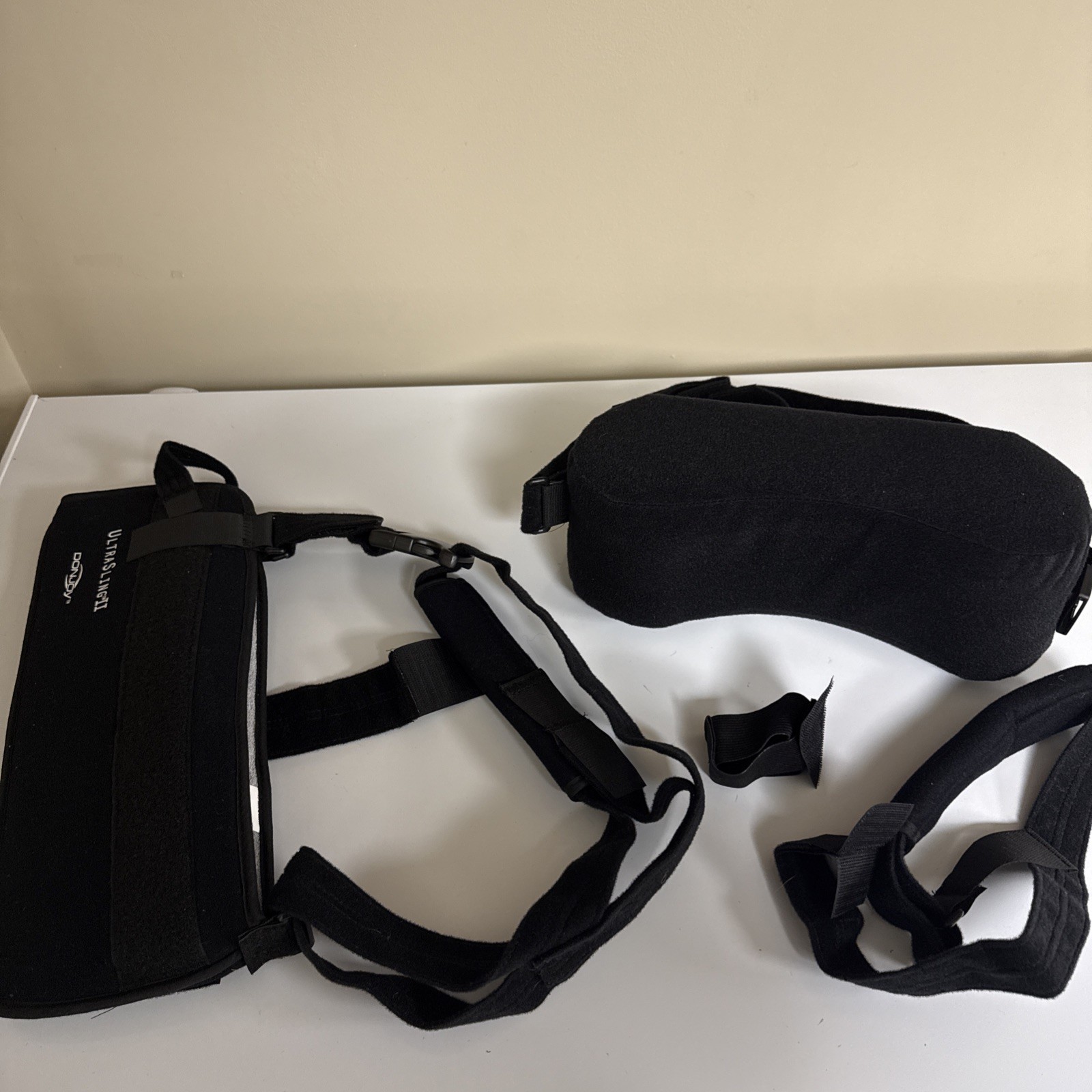 DonJoy UltraSling II Shoulder Immobilizer Pillow Strap Black Sling Sz MEDIUM