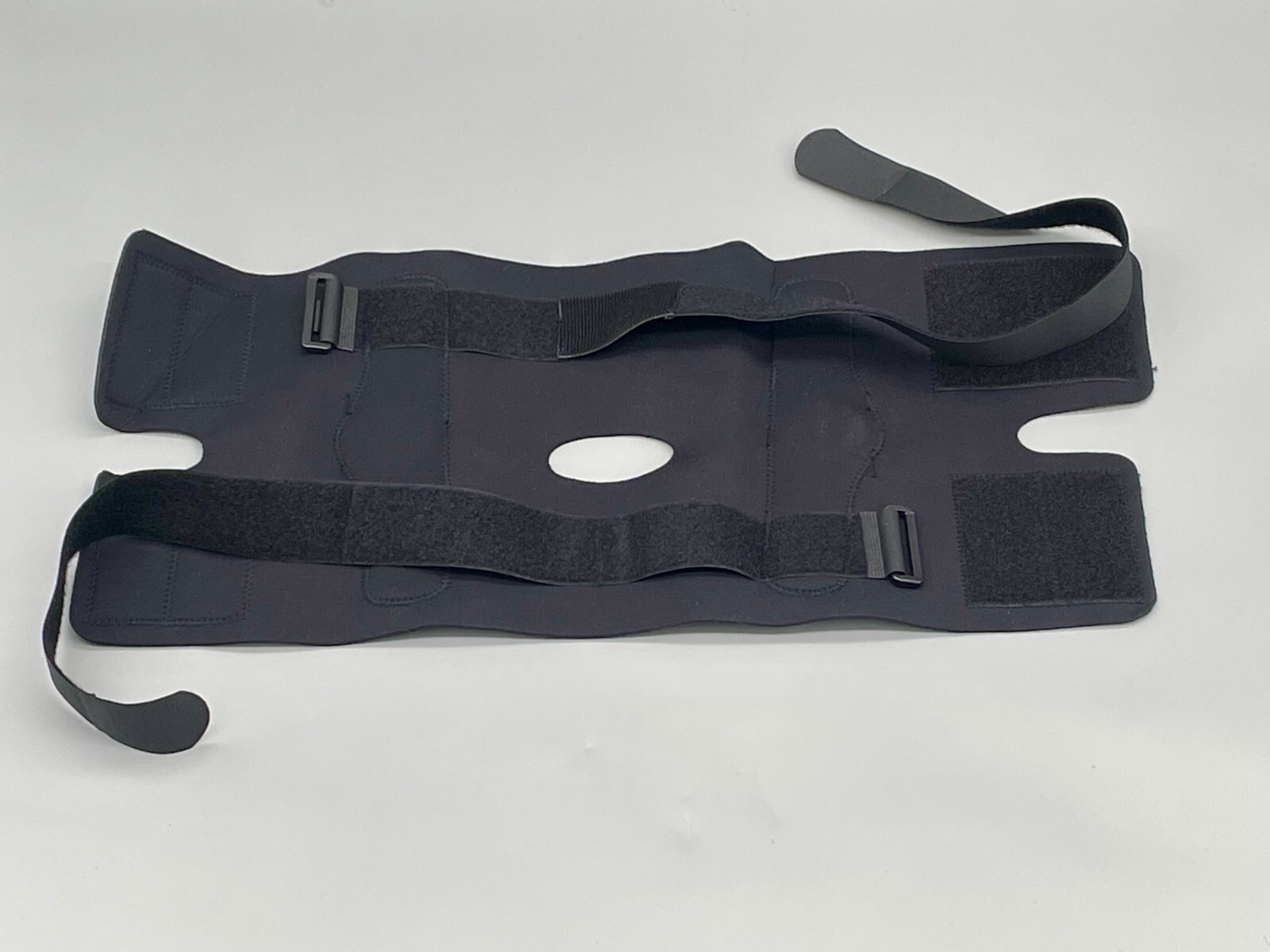 2X Large Neoprene Hinged Knee Brace Orthosis, With Front Closure. NEW.
