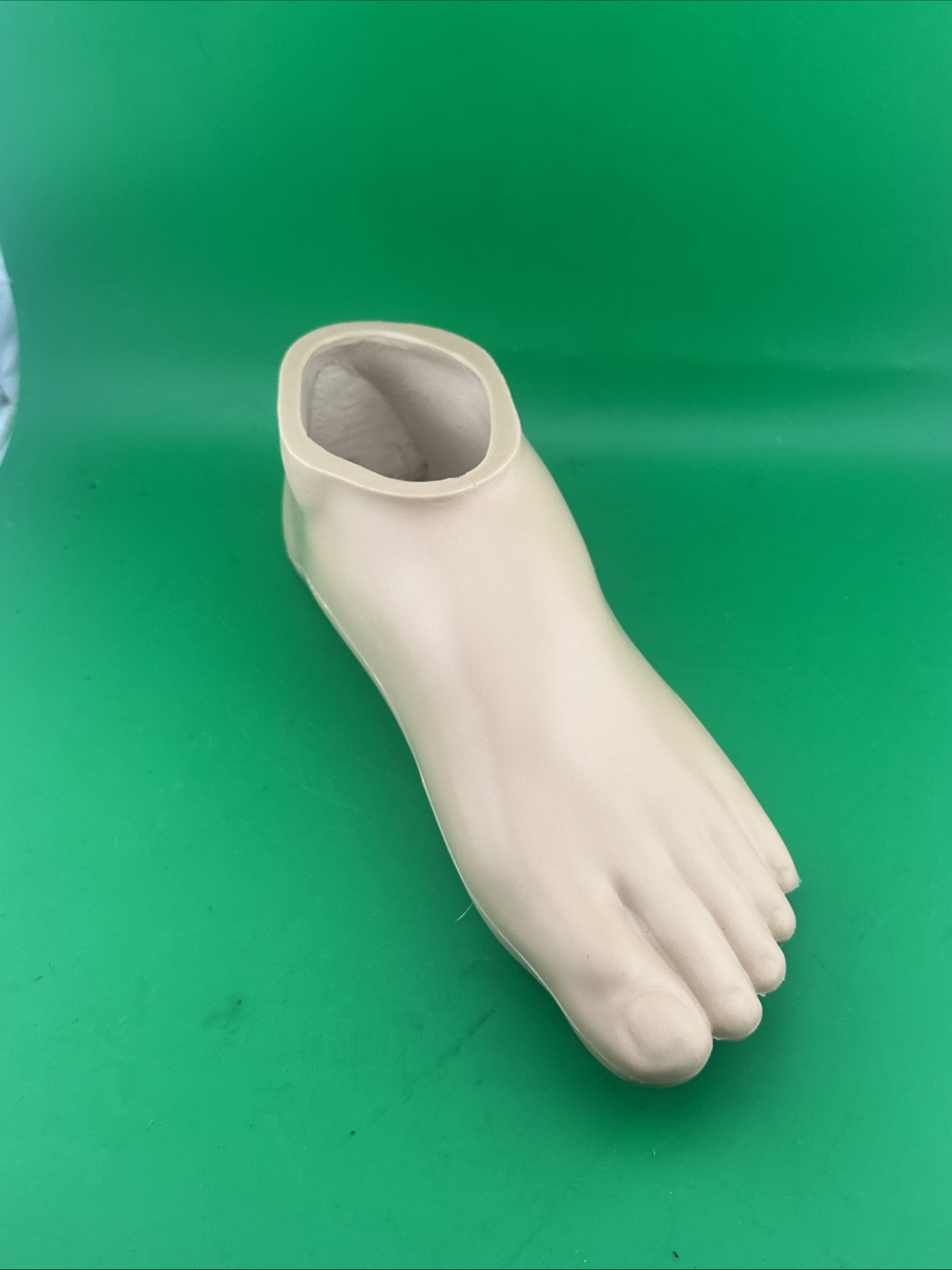 prosthetic footshell foot shell. Left. size 22-27cm. foot cover. new