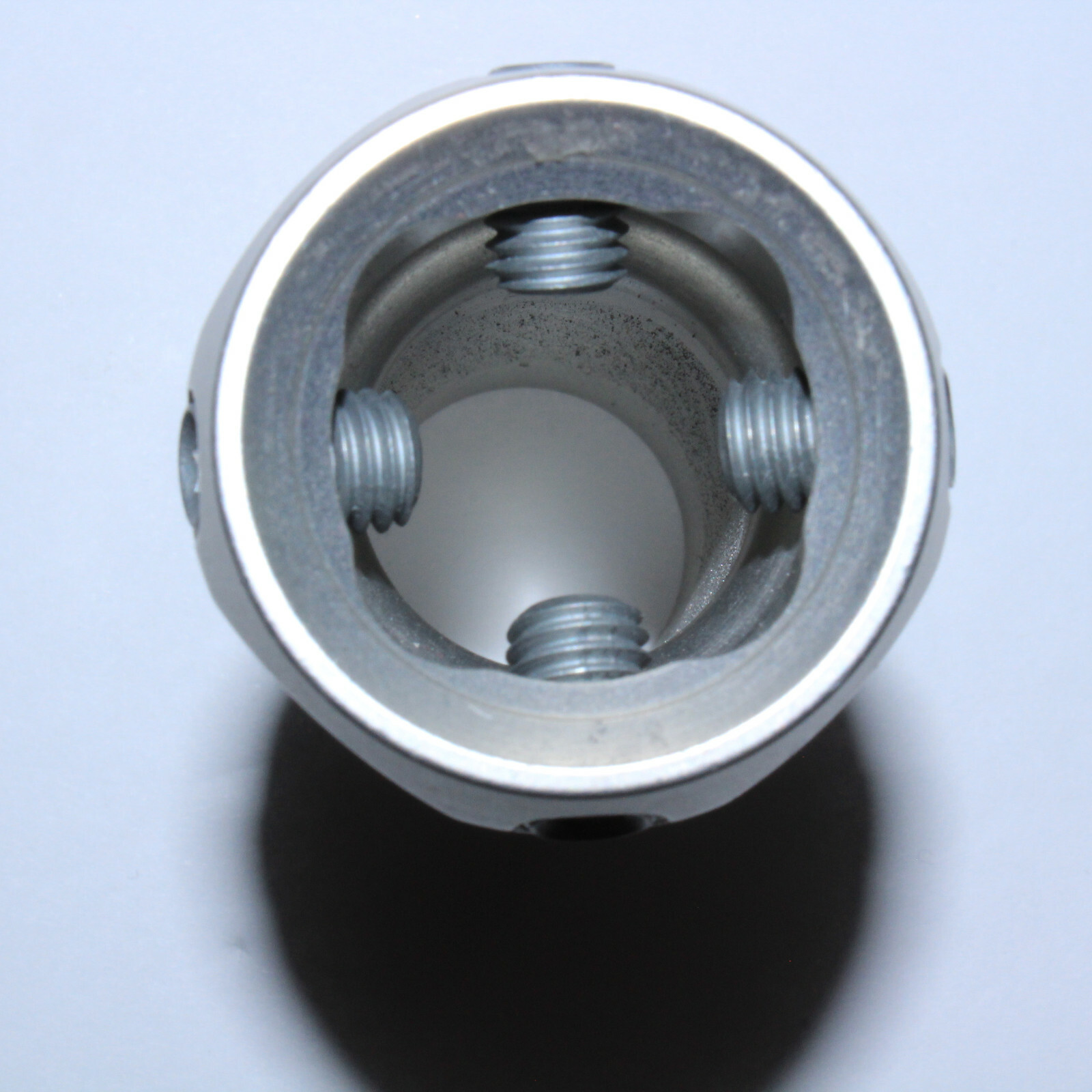 OSSUR A-442100 PROSTHETIC SHORT FEMALE SINGLE ADAPTER – 90mm 3.5″ Aluminum