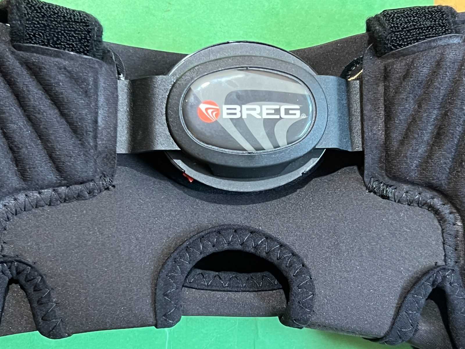 Breg OA Impulse Push Medial Osteoarthritis Knee Brace Small Right Knee rk519203