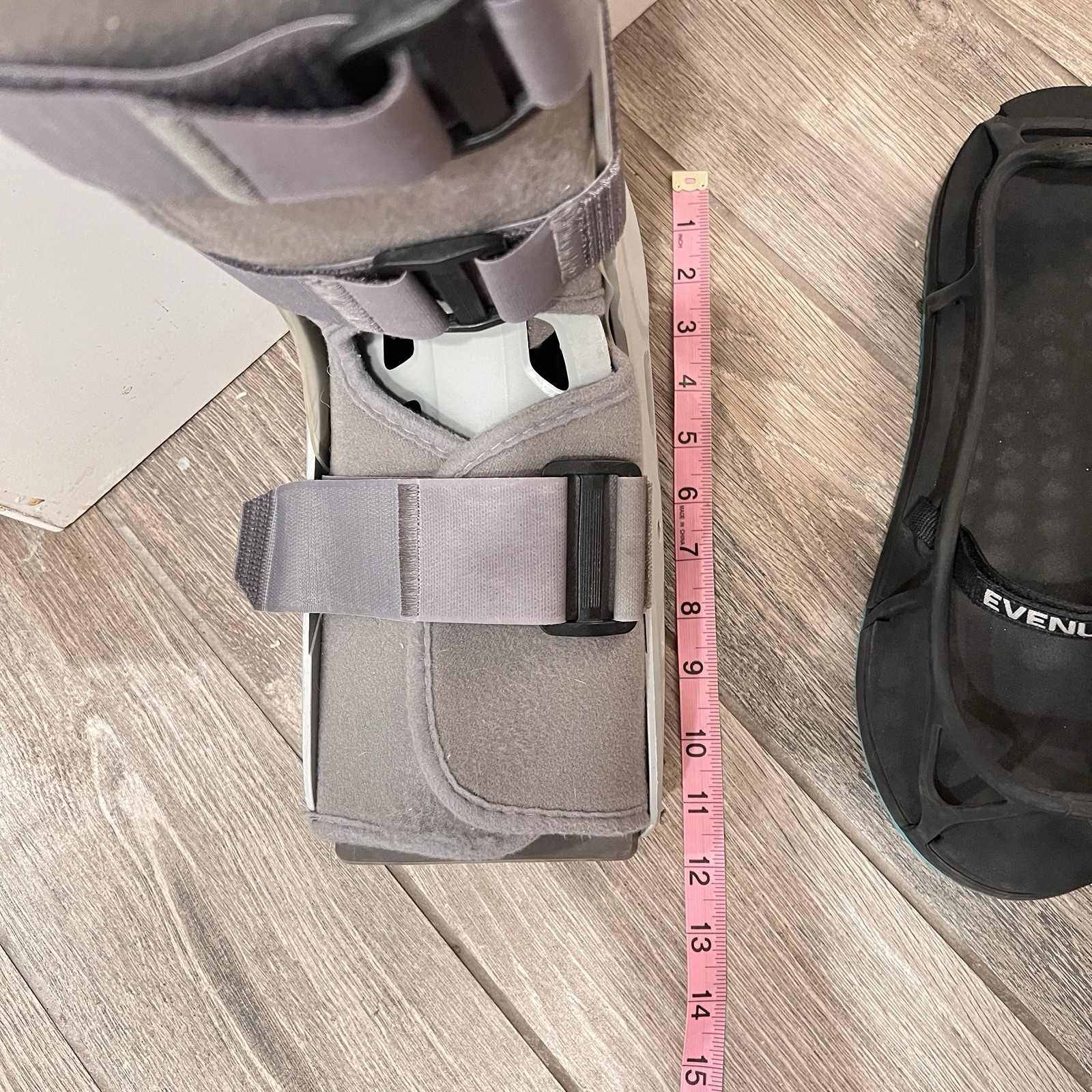 Aircast Adjustable Walking Boot Size 2 L Foot Ankle Cast With Even Up Shoe