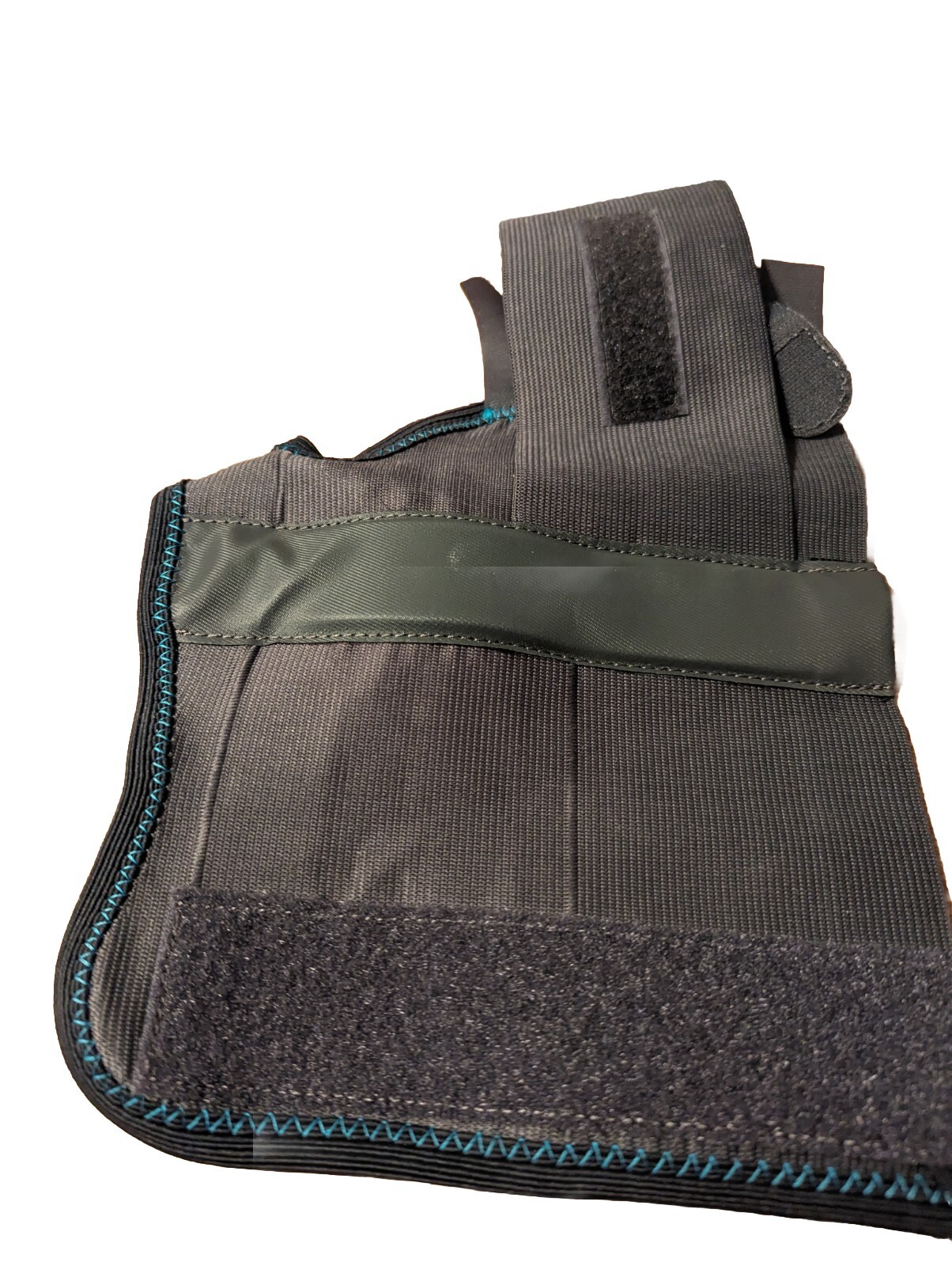 DonJoy Advantage Stabilizing Wrist Brace, Gray–Right Hand, Moderate Support