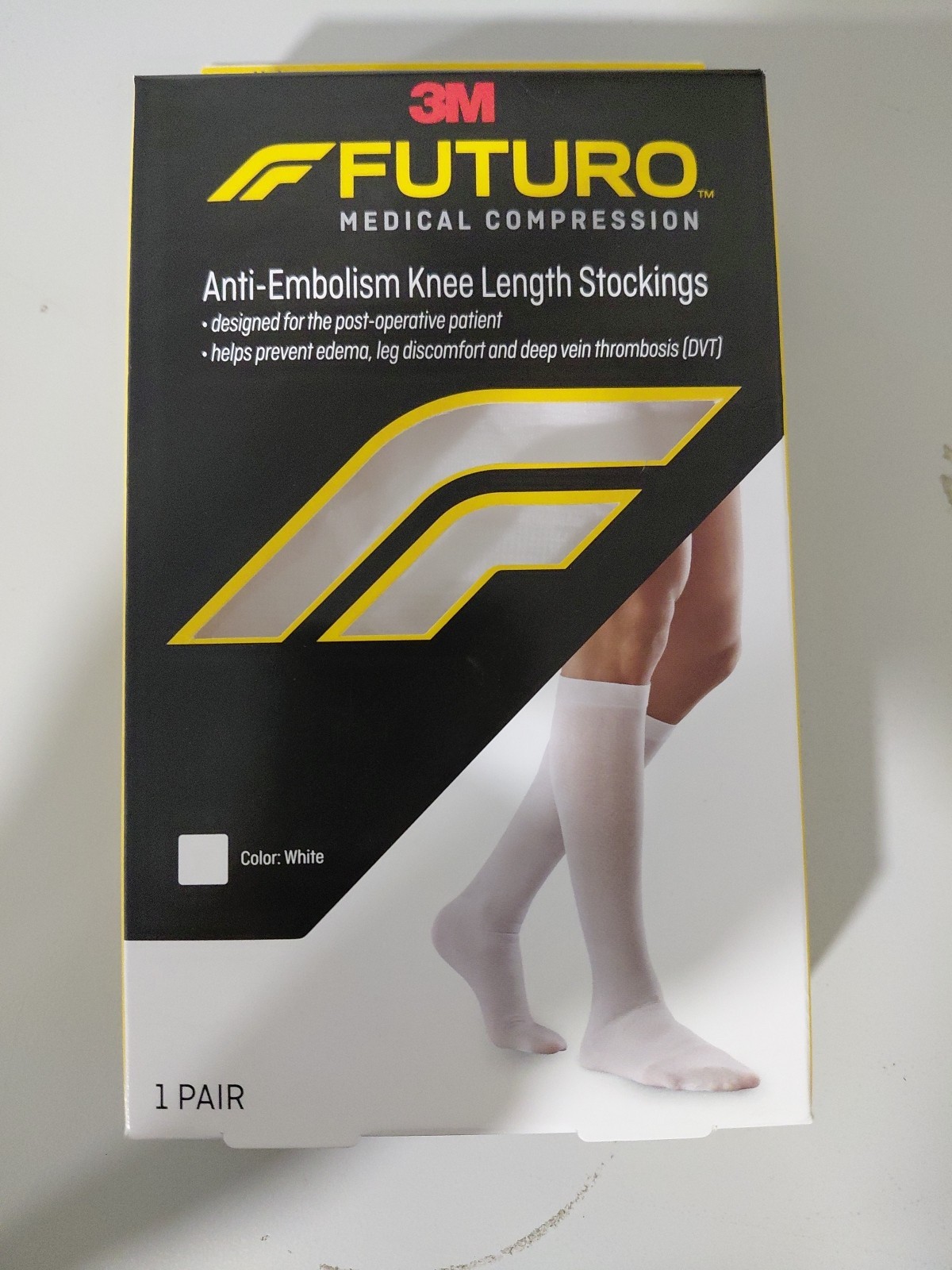 3M Futuro Knee Length Stocking Anti-Embolism Moderate Compression, White Sz: M