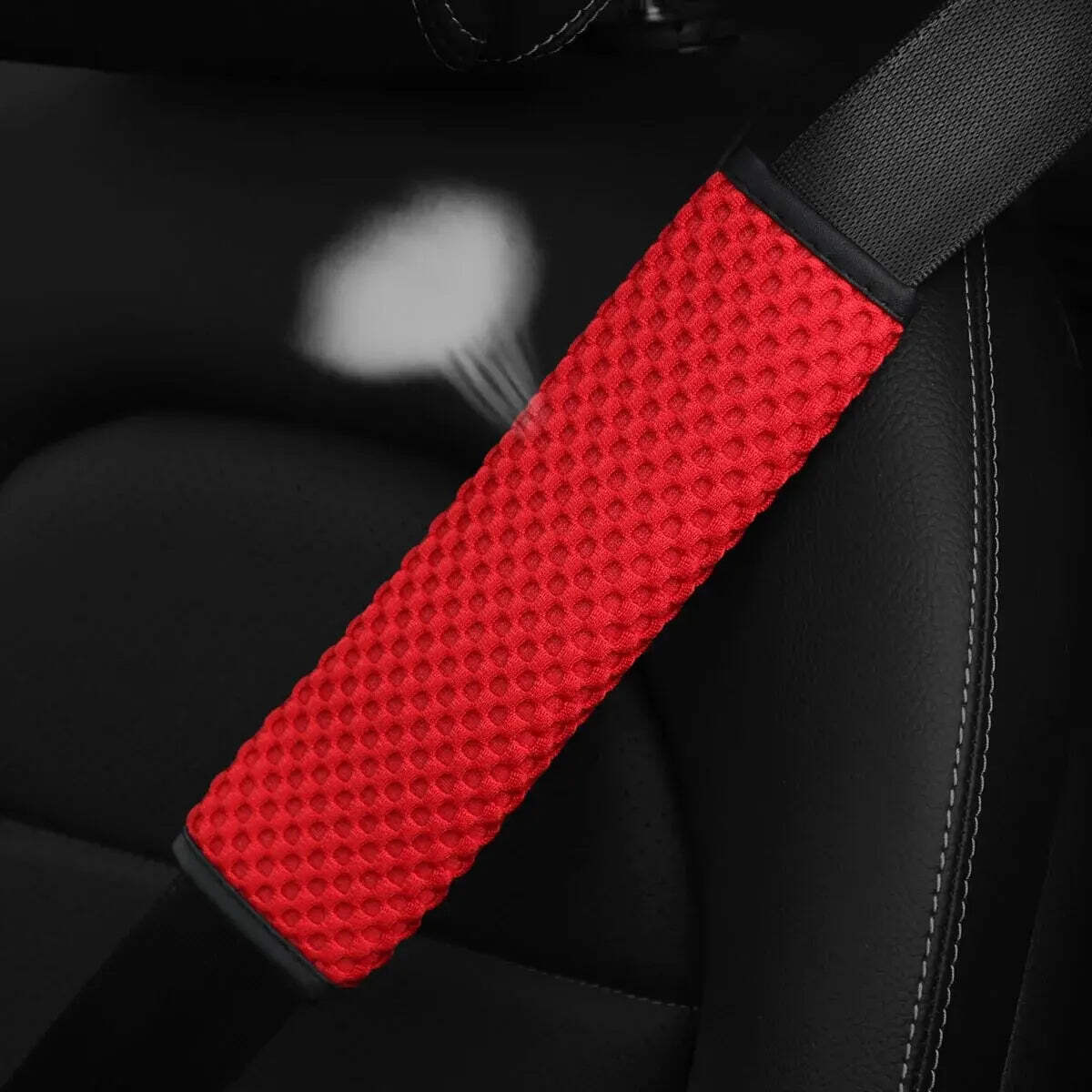 A Three-dimensional Massage Mesh Cloth Breathable Car Seat Belt Shoulder Strap C