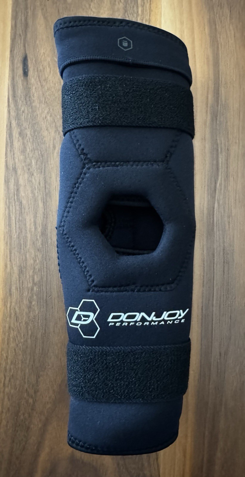 DonJoy Performance Bionic Knee Brace Black Large