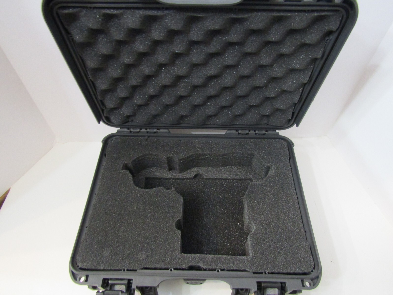 OSSUR RHEO KNEE GRAY HARD SHELL CASE