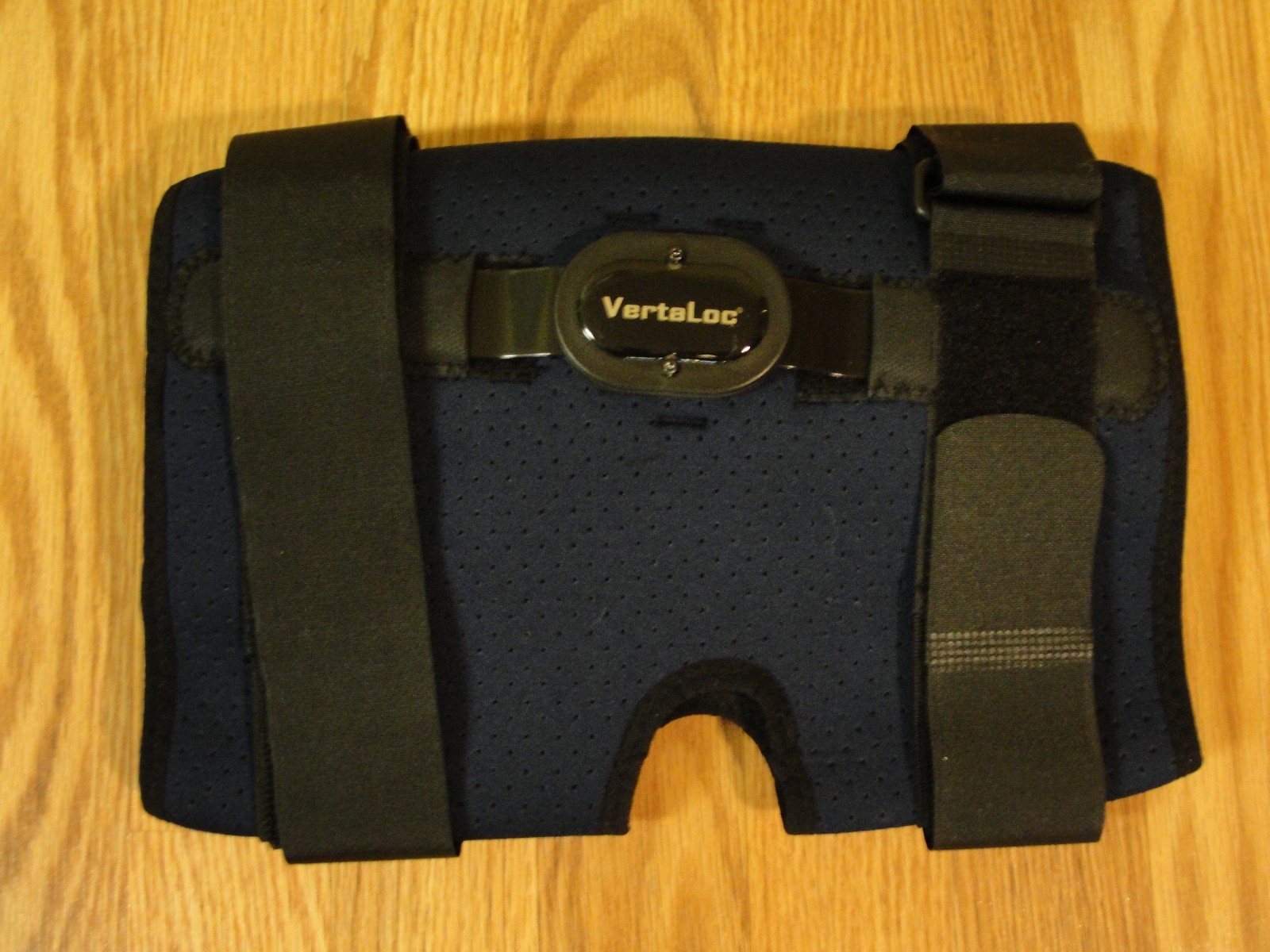 New Vertaloc Dynamic Adjustable Knee Brace Size 2XL Blue