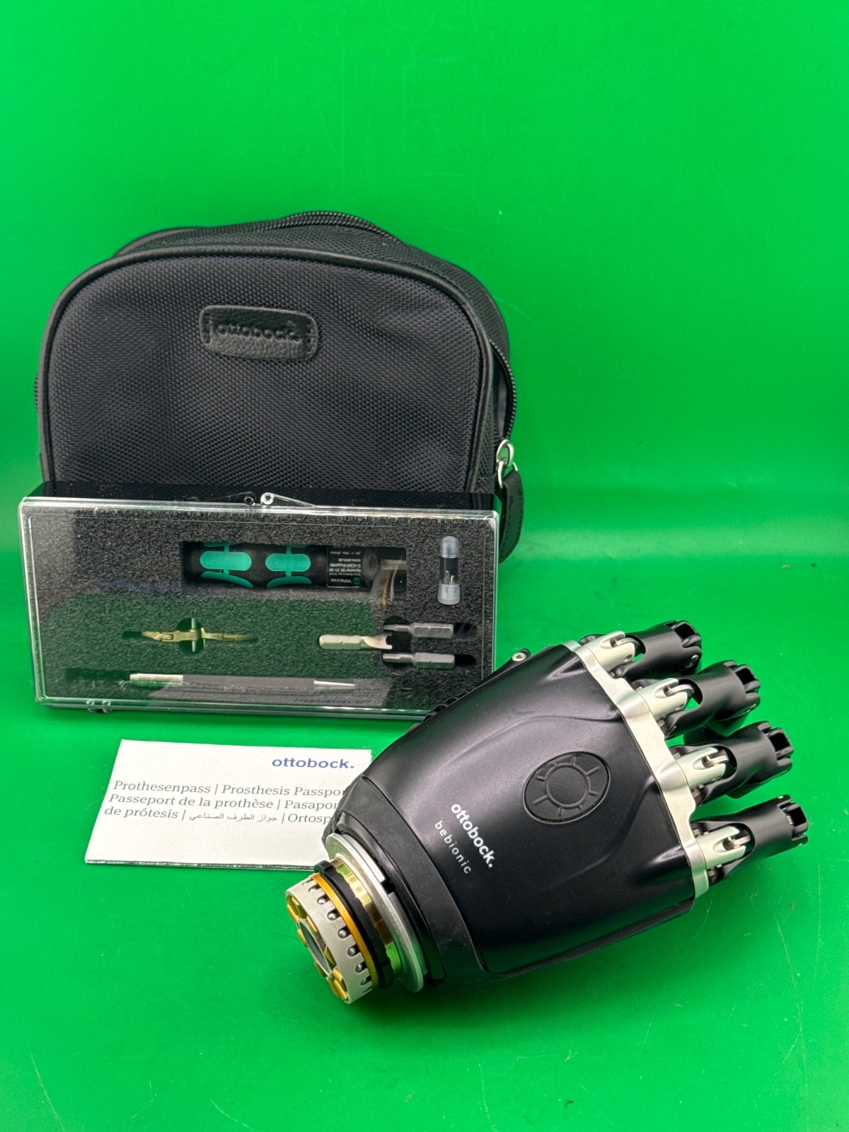Ottobock Otto bock EQD bebionic 8e70=R-M prosthetic hand. New. Right. Size med.