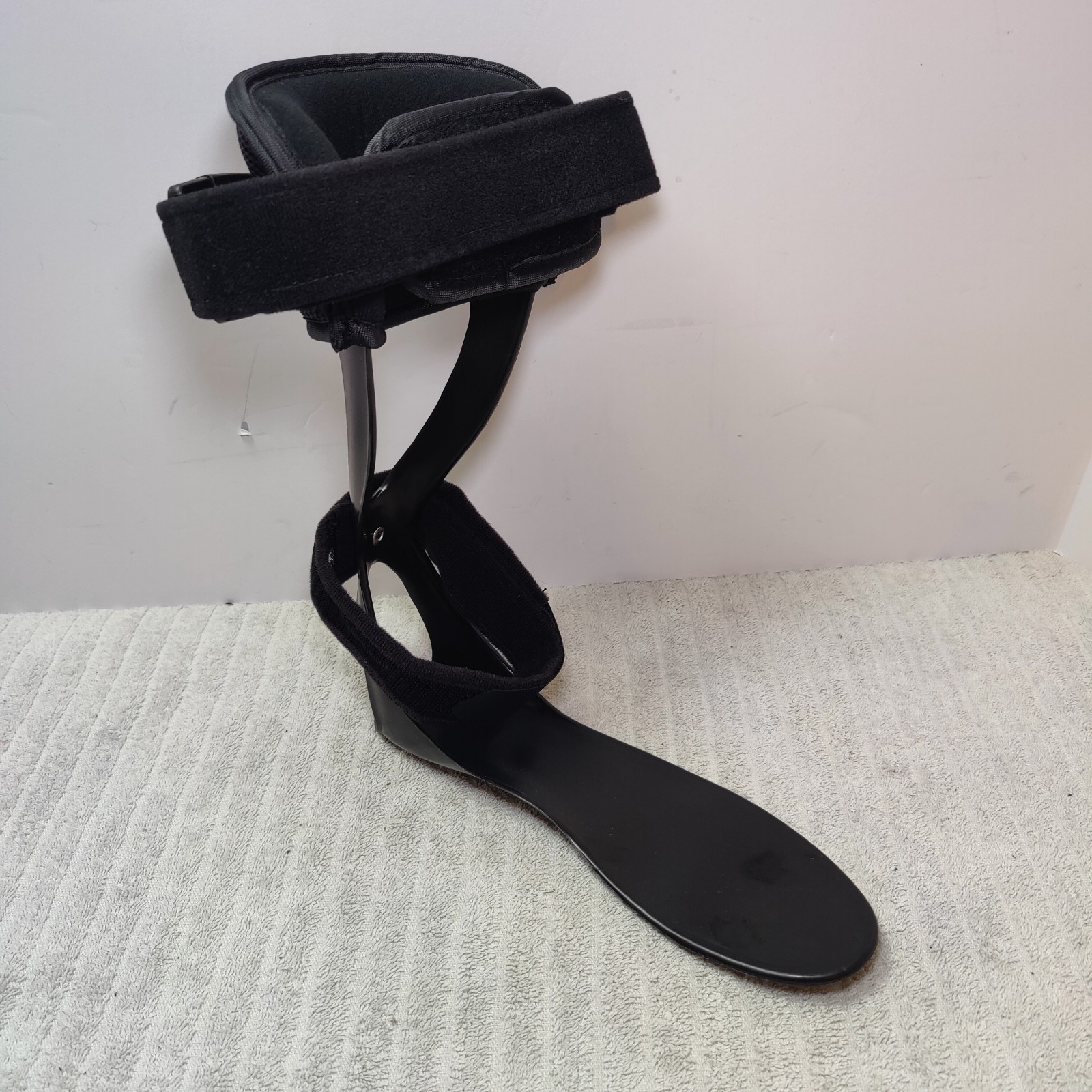 Brace On AFO S-Type Drop Foot Brace Trimmable Moldable Left Women Size