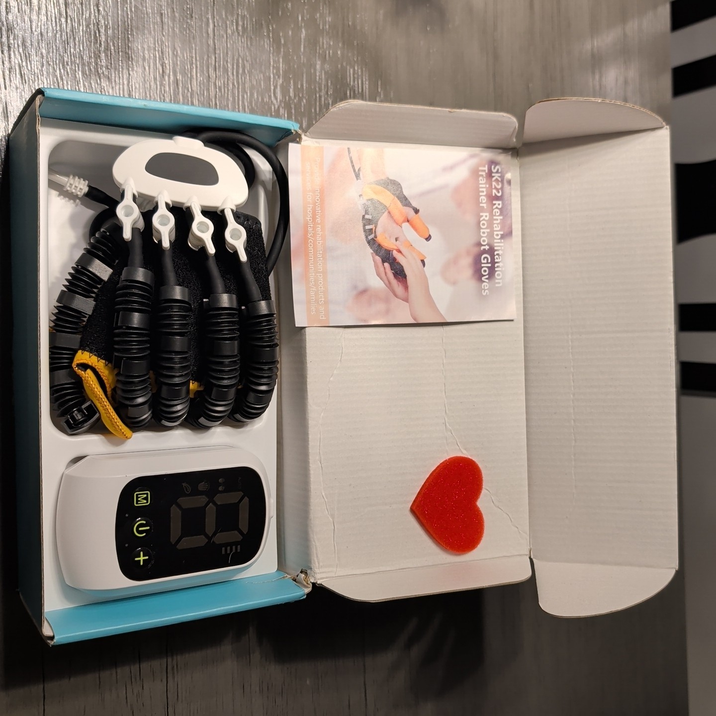 Rehabilitation robot gloves for Stroke Recovery Hand Function Rehabilitation