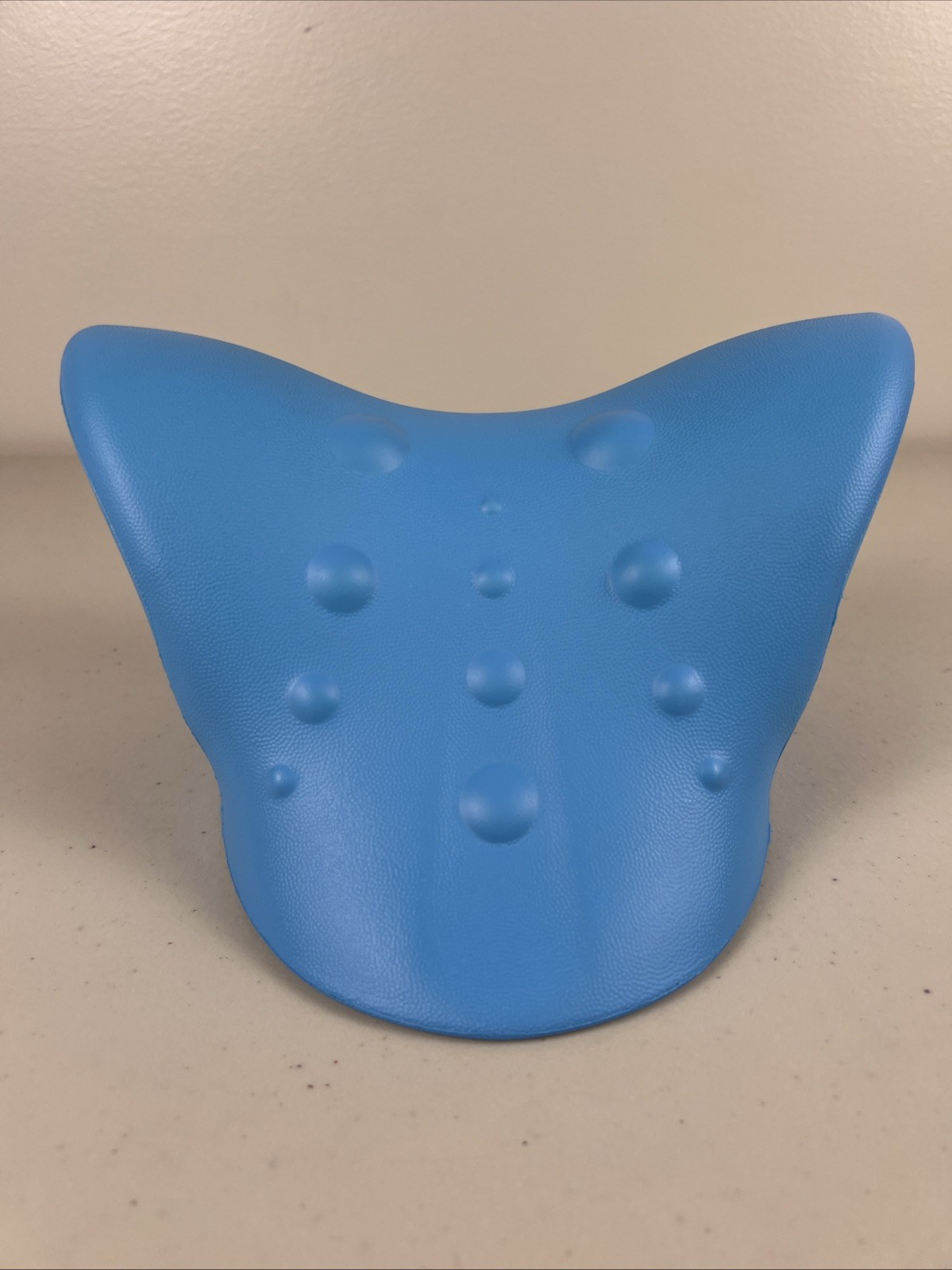 Neck Shoulder Stretcher Cervical Traction Pillow Spine Alignment Massager Tool