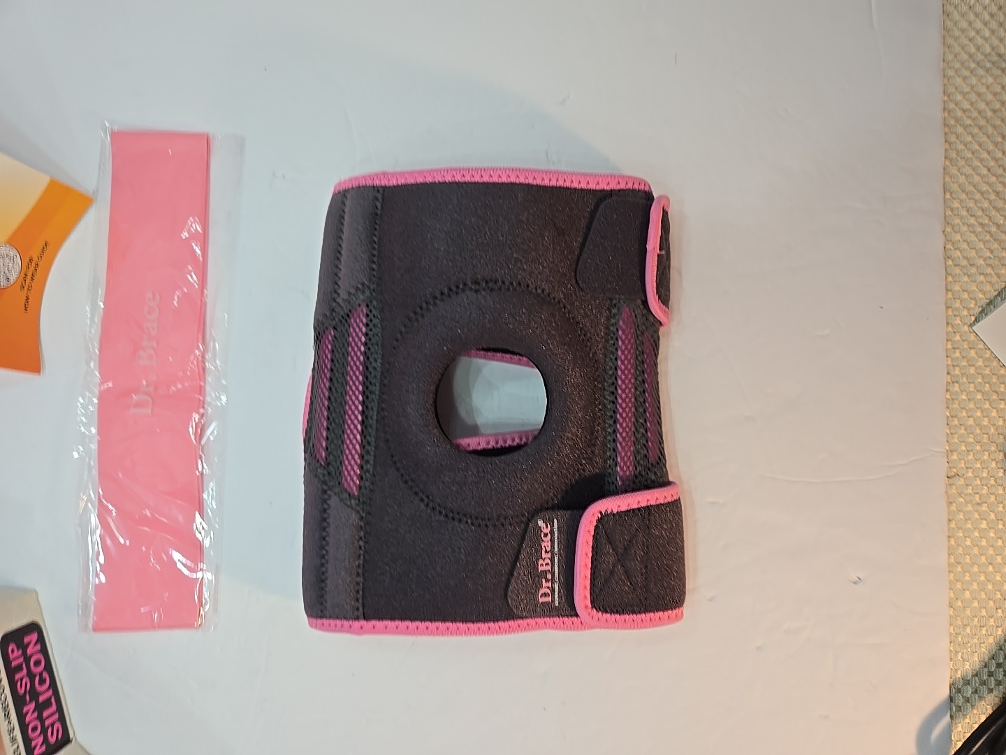 DR. BRACE – Professional Knee Brace for Knee Pain, with Lateral Stabilizers and