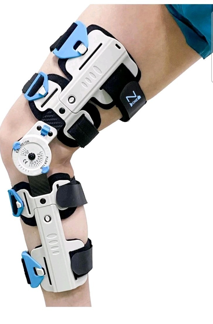 Z1 K10 Eco Hinged ROM Knee Brace – Carbon Fiber Post Op Knee Immobilizer Ligh…