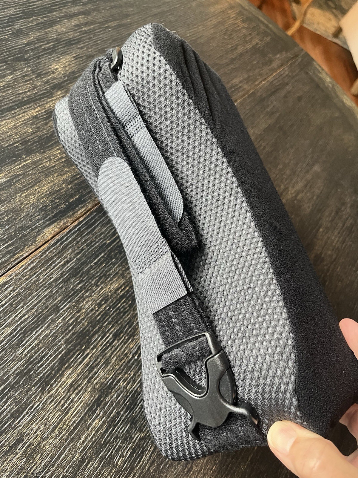 BREG ARC 2.0 Shoulder Sling Immobilizer Pillow Universal Strap AE050500 New