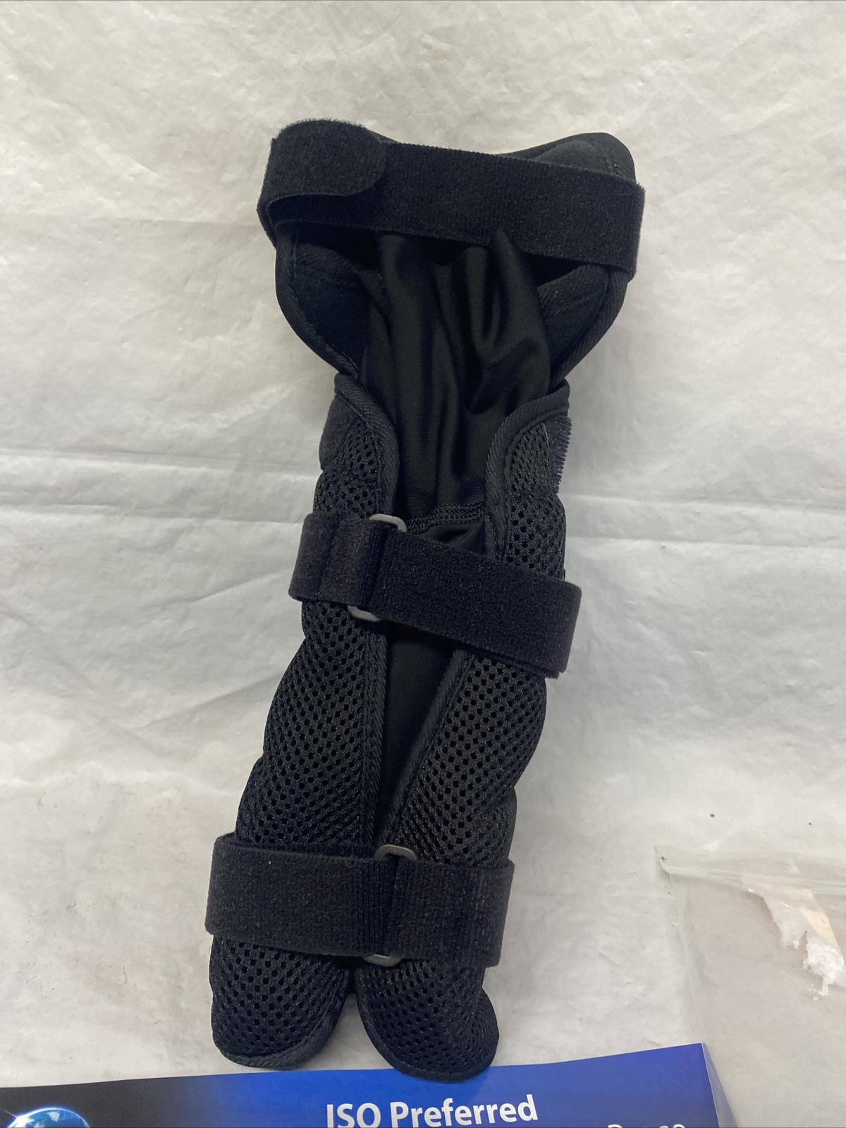 ISO Preferred wrist brace R/L/ black W/instructions NEW