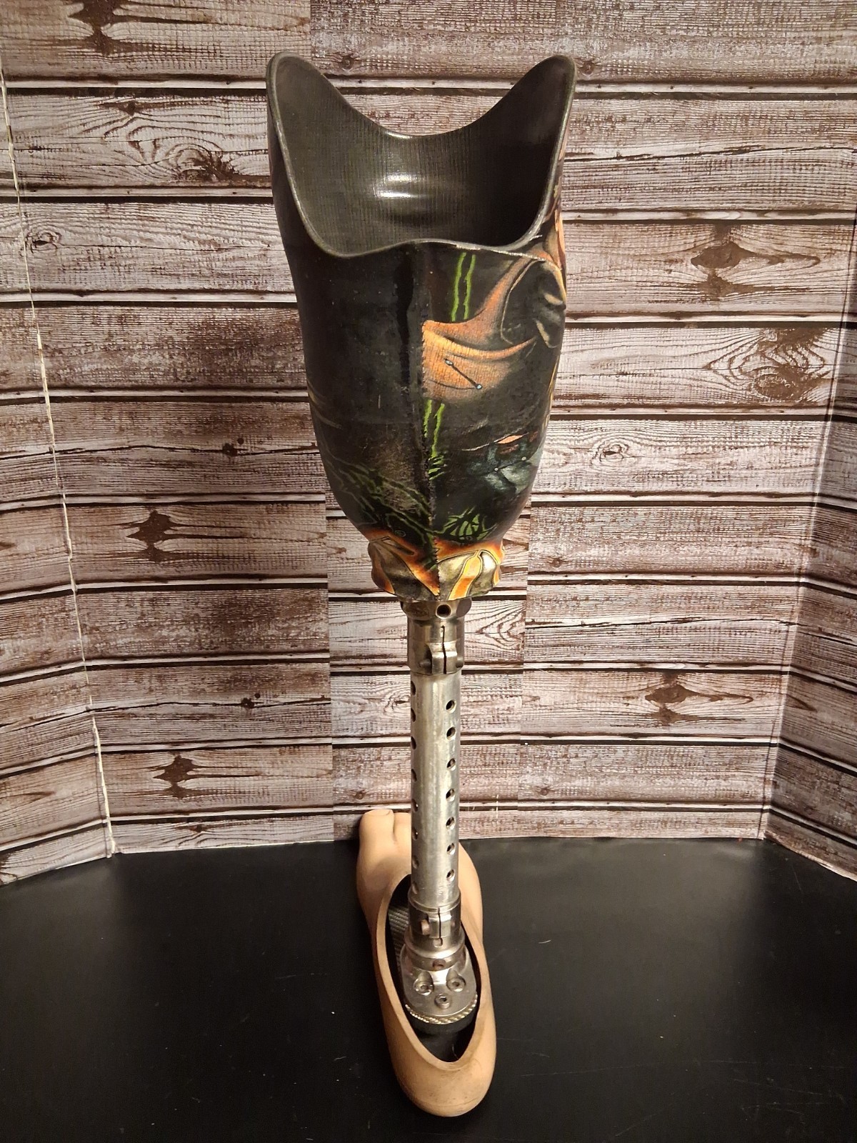 Pre-Owned Evolution Ind Prosthetic Leg Below The Knee Right Foot. Military, POW