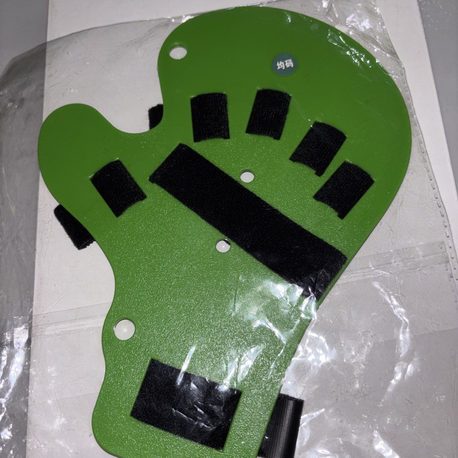 Aliewin Finger training device Hand brace stroke Hand straightener splint Green