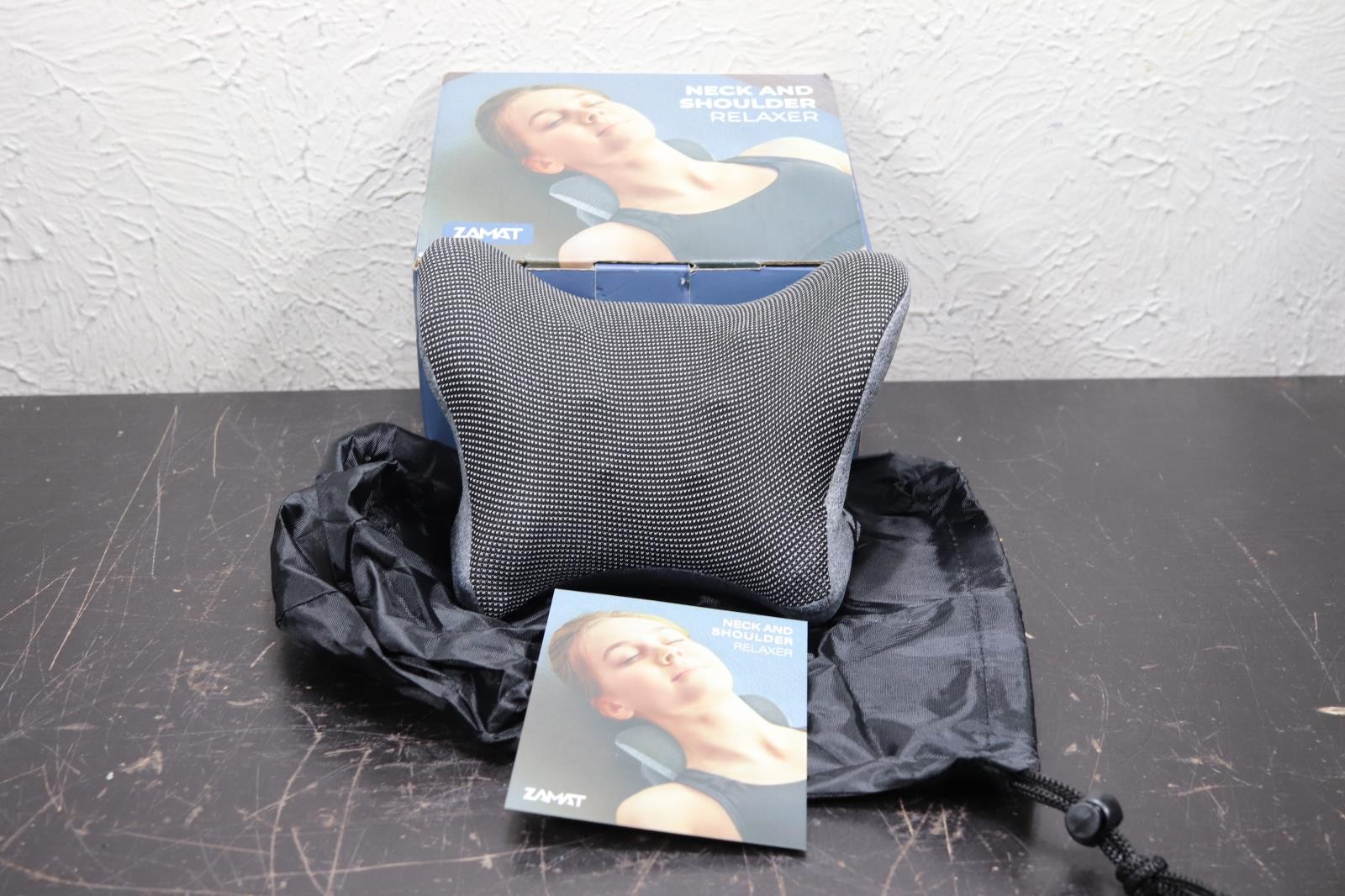 ZAMAT Neck and Shoulder Relaxer Magnetic Therapy Pillowcase, Neck Stretcher