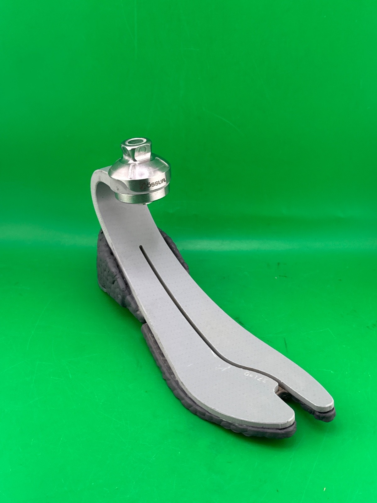 ossur balance s prosthetic foot. size 24. category 2. No shell. Right