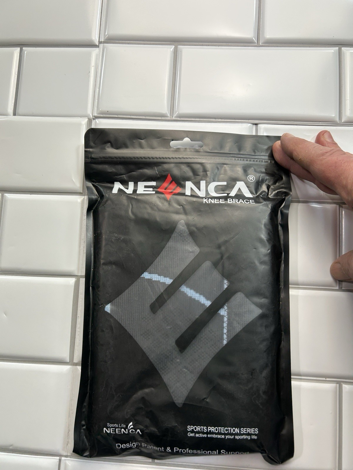 Neenca Knee Brace Large 2 Pack Black/Blue New Set Of Two