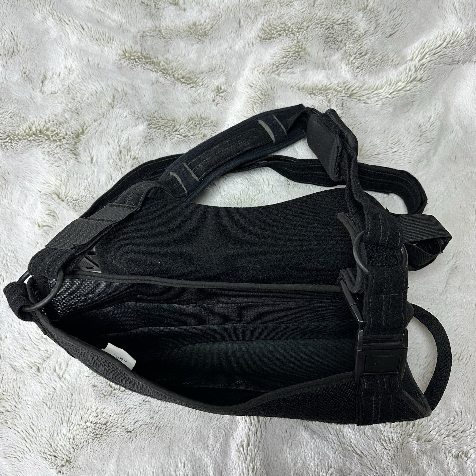 DonJoy UltraSling Ill, Right and/or Left Shoulder Support Sling Size Medium