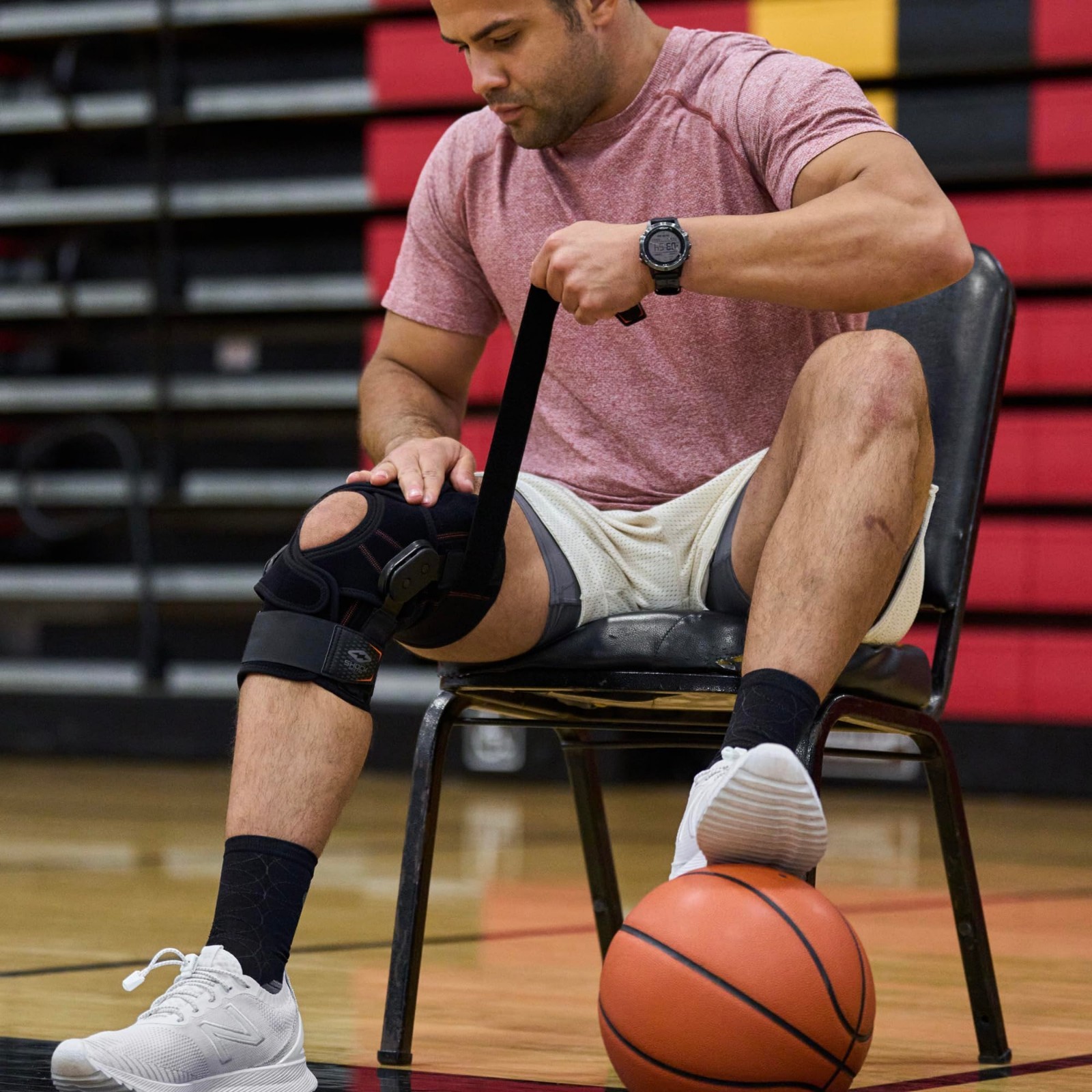 Knee Brace Wrap Support for Patella Issues, Injury Recovery, Compression Stabili