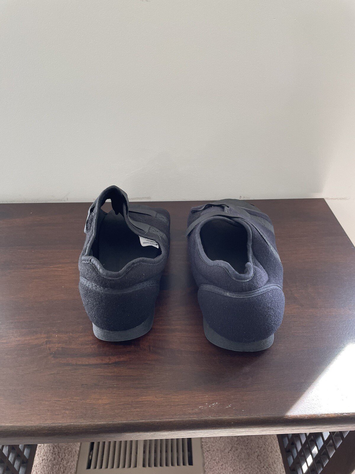 Braceability Short Broken Toe Boot. Sizes: W/M &MS CE