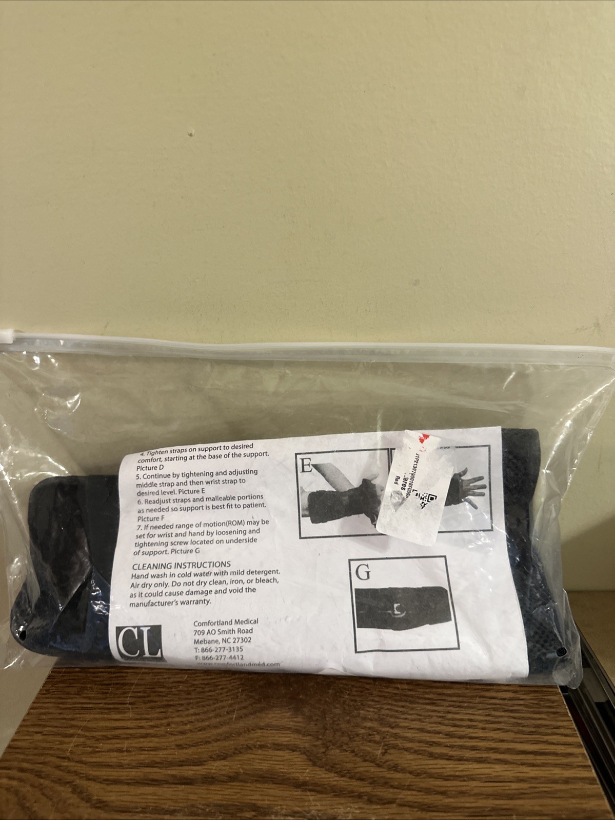 Comfortland Premium Wrist Hand Splint 31-501 – Universal – L3915 / L3916 – NEW